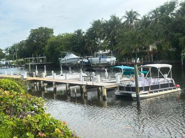 342 Southwind Drive, #223, North Palm Beach, FL 33408 IMG_2229b