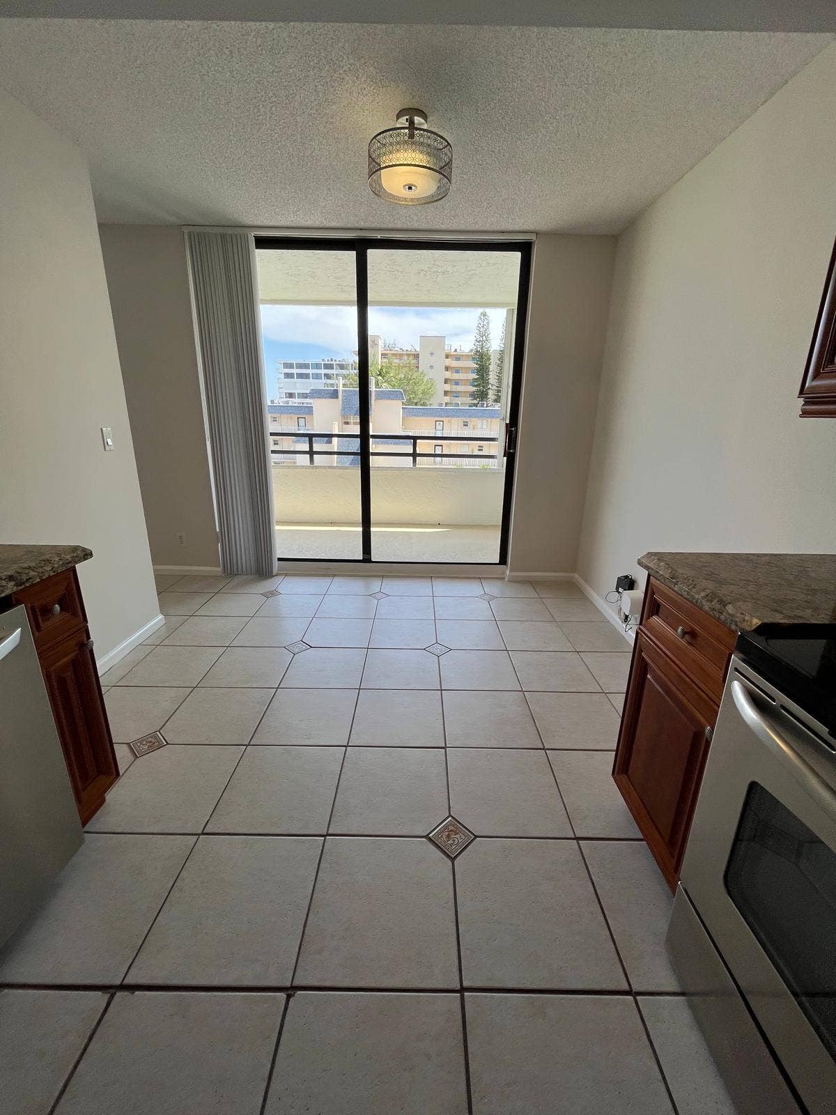 3555 S OCEAN Boulevard, #411, South Palm Beach, FL 33480 d51ad3d6-df8f-4100-ac71-b8e3b17c4c0d