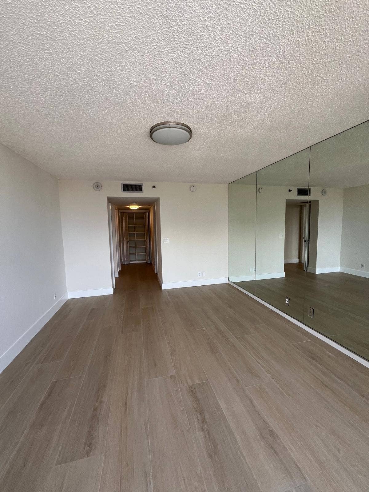 3555 S OCEAN Boulevard, #411, South Palm Beach, FL 33480 b4ef1f1e-cdb2-4e32-bbed-742315724f9a