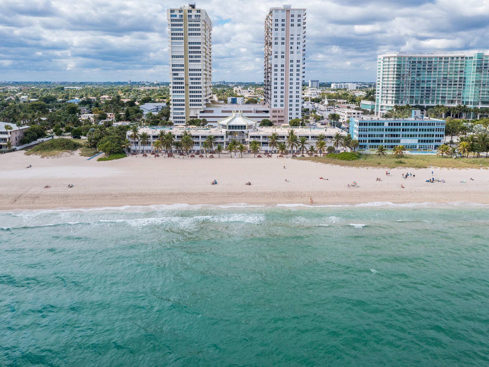 111 Briny Ave Unit 2411 Pompano Beach FL
