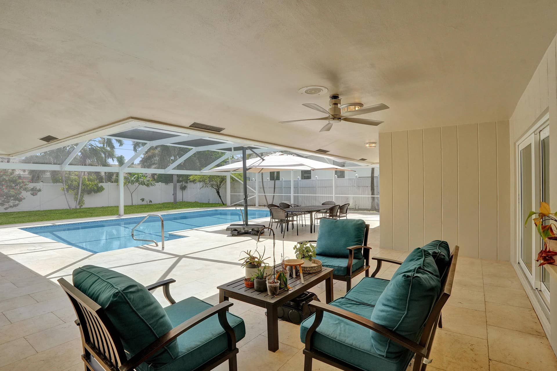 4800 NE 26TH Avenue, Fort Lauderdale, FL 33308 Awesome covered porch for year round shade