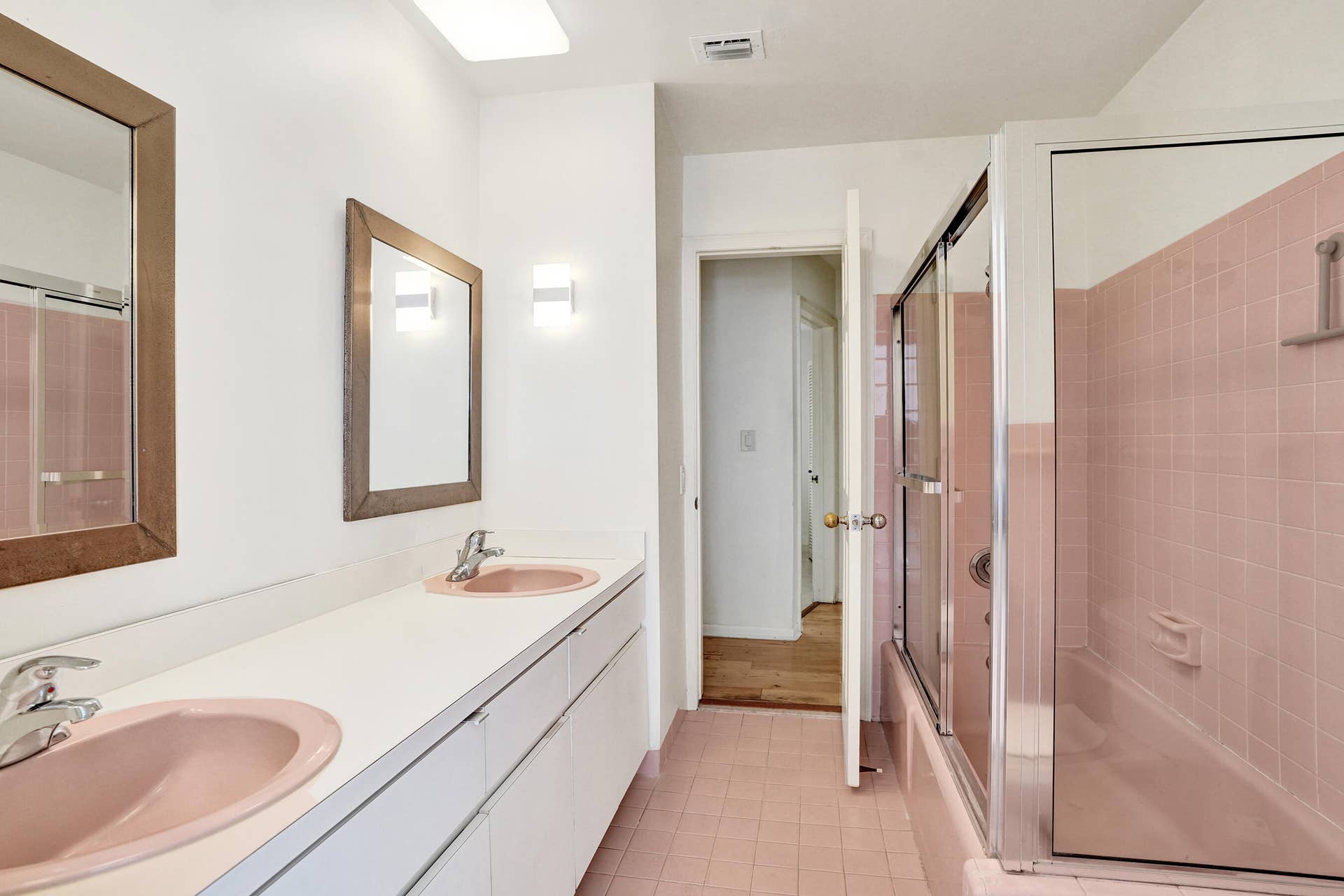 4800 NE 26TH Avenue, Fort Lauderdale, FL 33308 DSC08287