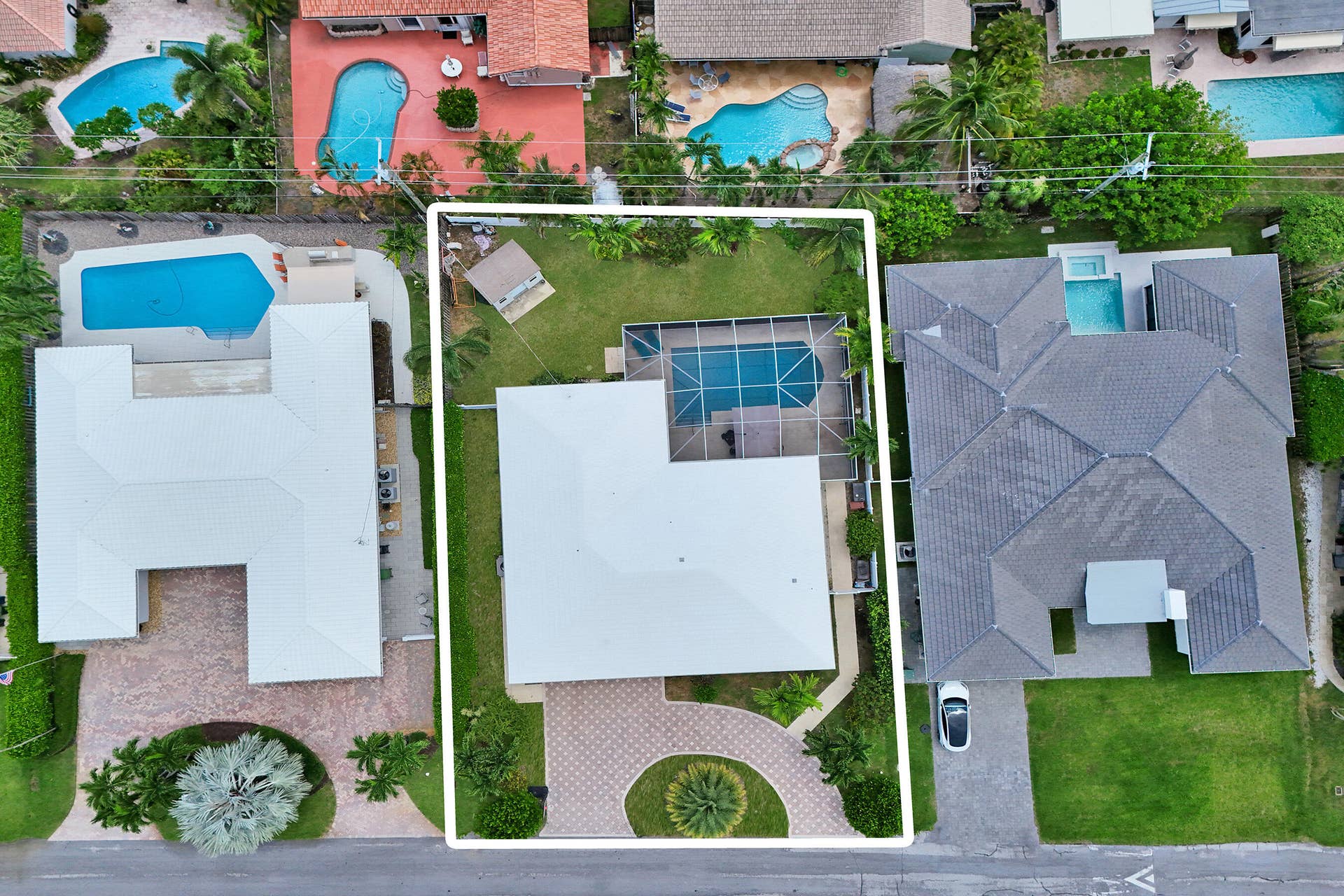 4800 NE 26TH Avenue, Fort Lauderdale, FL 33308 Huge Lot is approx 85' wide and 130' deep