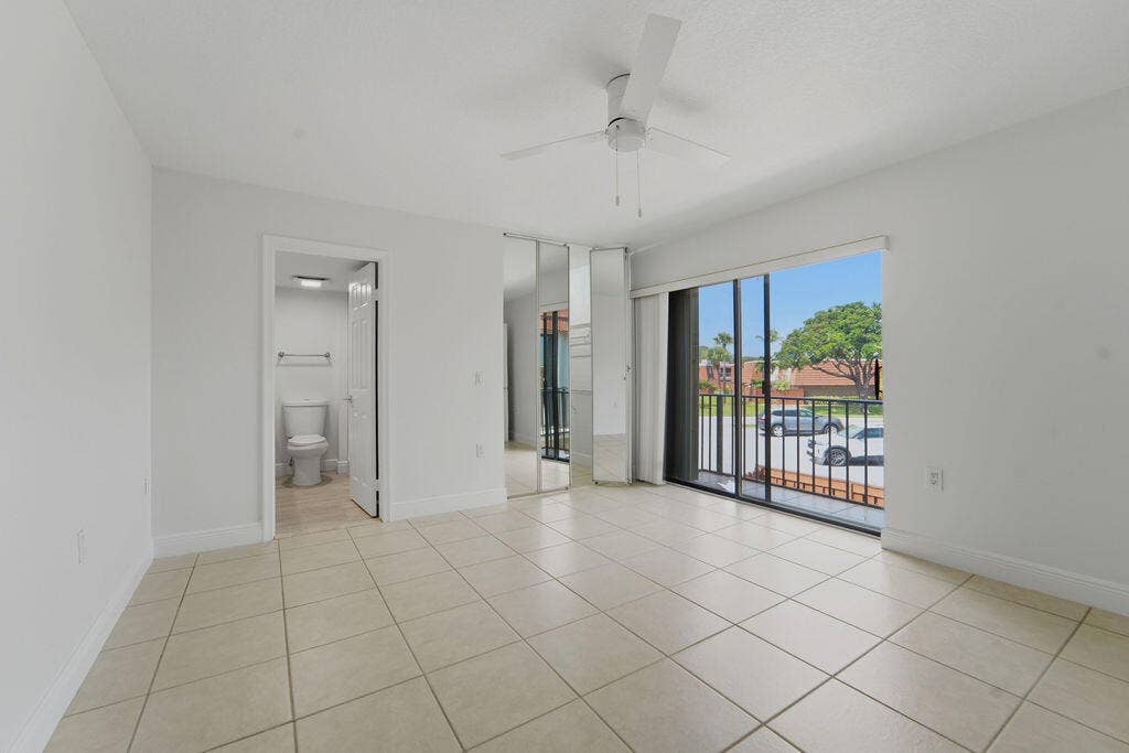 3900 SE County Line Road, Jupiter, FL 33469 082426_015