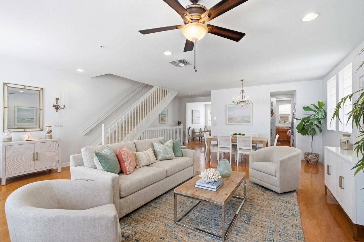 960 Millbrae Court, #6, West Palm Beach, FL 33401 VIRTUALLY STAGED living room