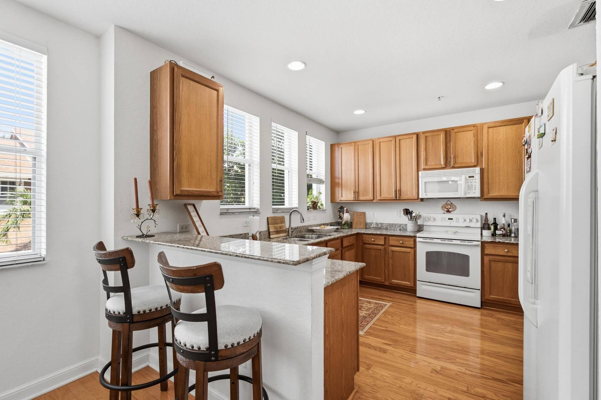 960 Millbrae Court, #6, West Palm Beach, FL 33401 Kitchen 2nd floor