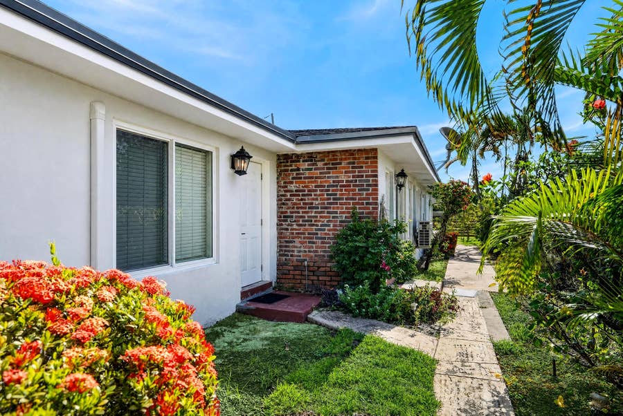 Property photo for 27 NW 14TH Avenue, #A, Delray Beach, FL