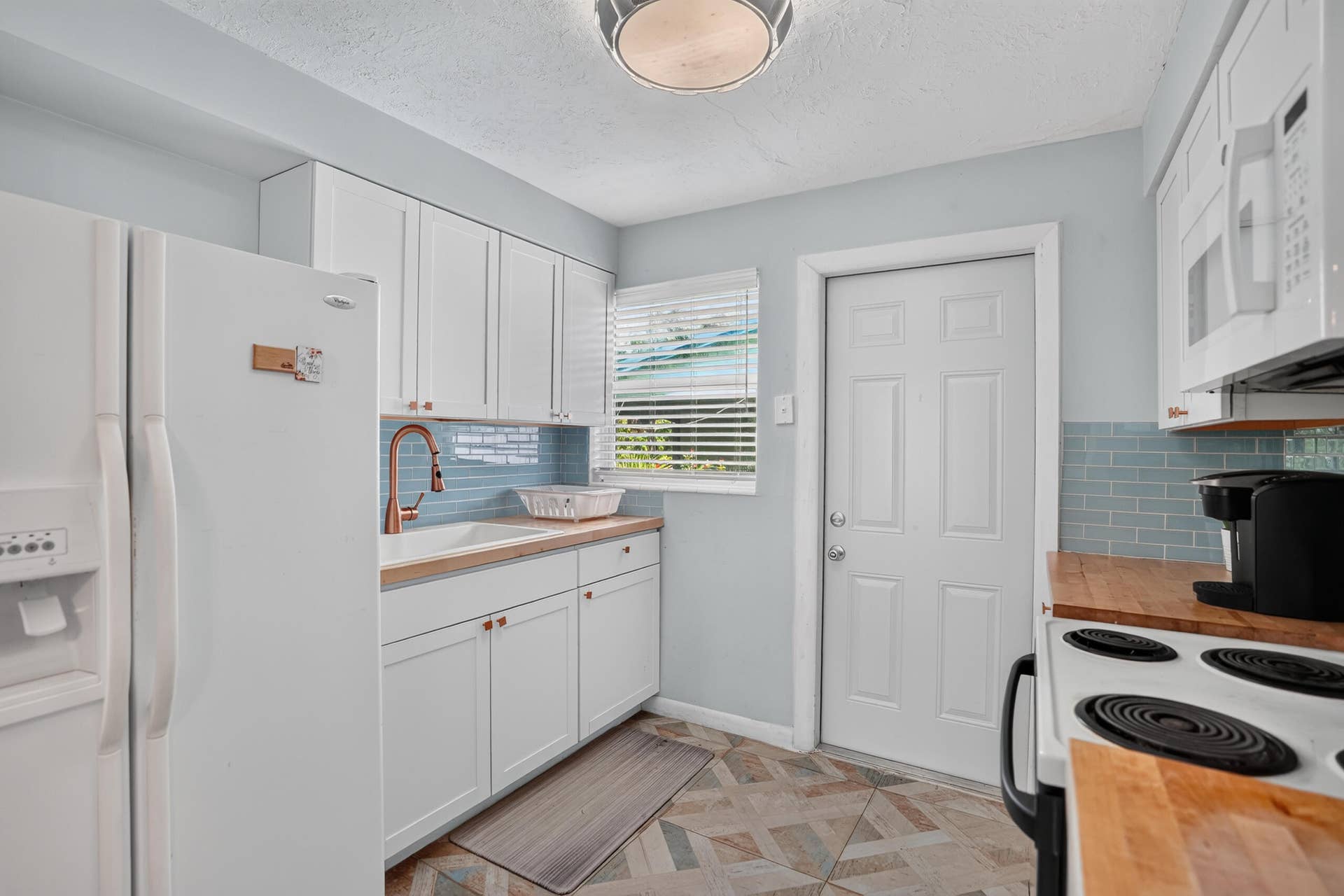 27 NW 14TH Avenue, #A, Delray Beach, FL 33444 DSC09331