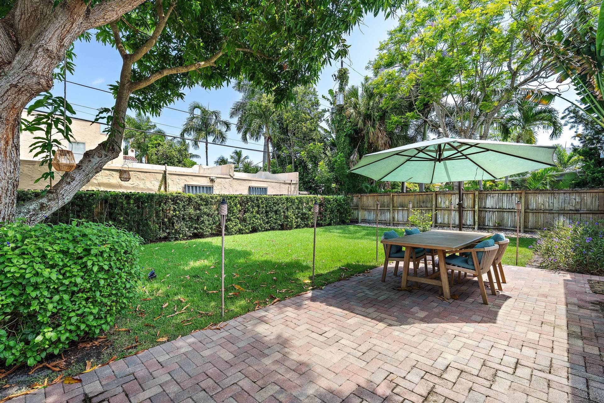 205 Wenonah Pl-18