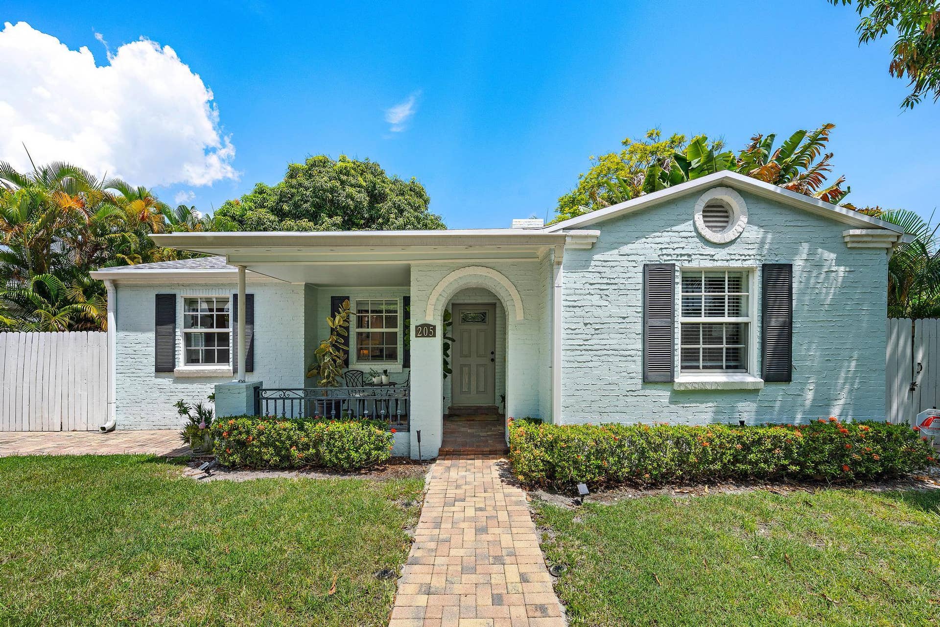 205 Wenonah Pl-19