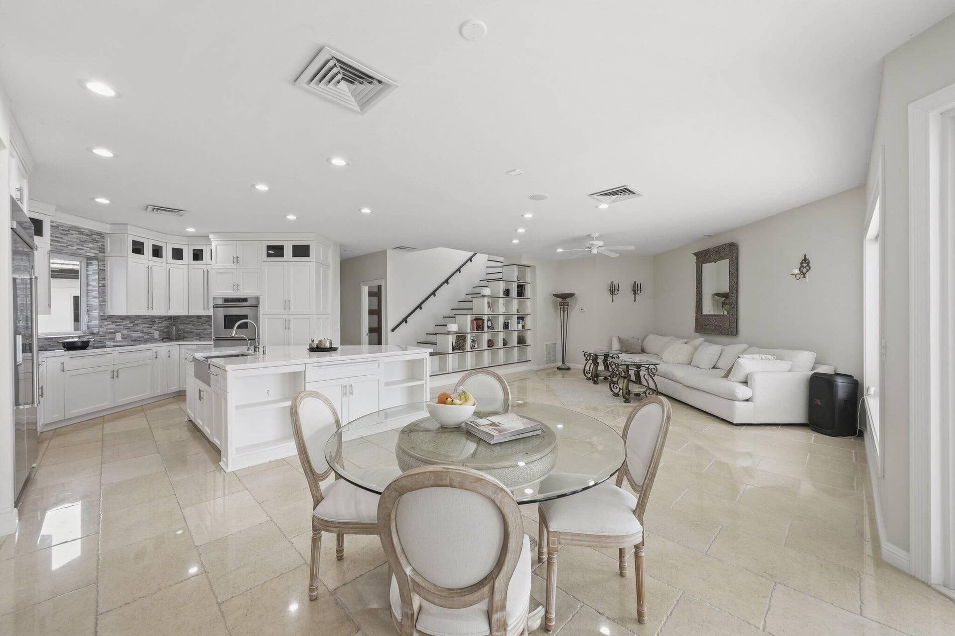 757 NW 100th Terrace - 74.jpg-SMALL
