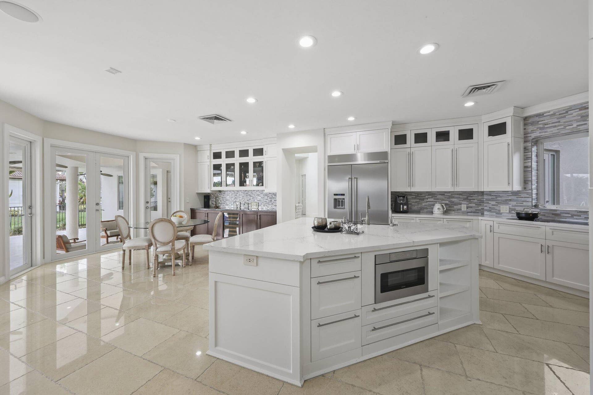 757 NW 100th Terrace - 70.jpg-SMALL