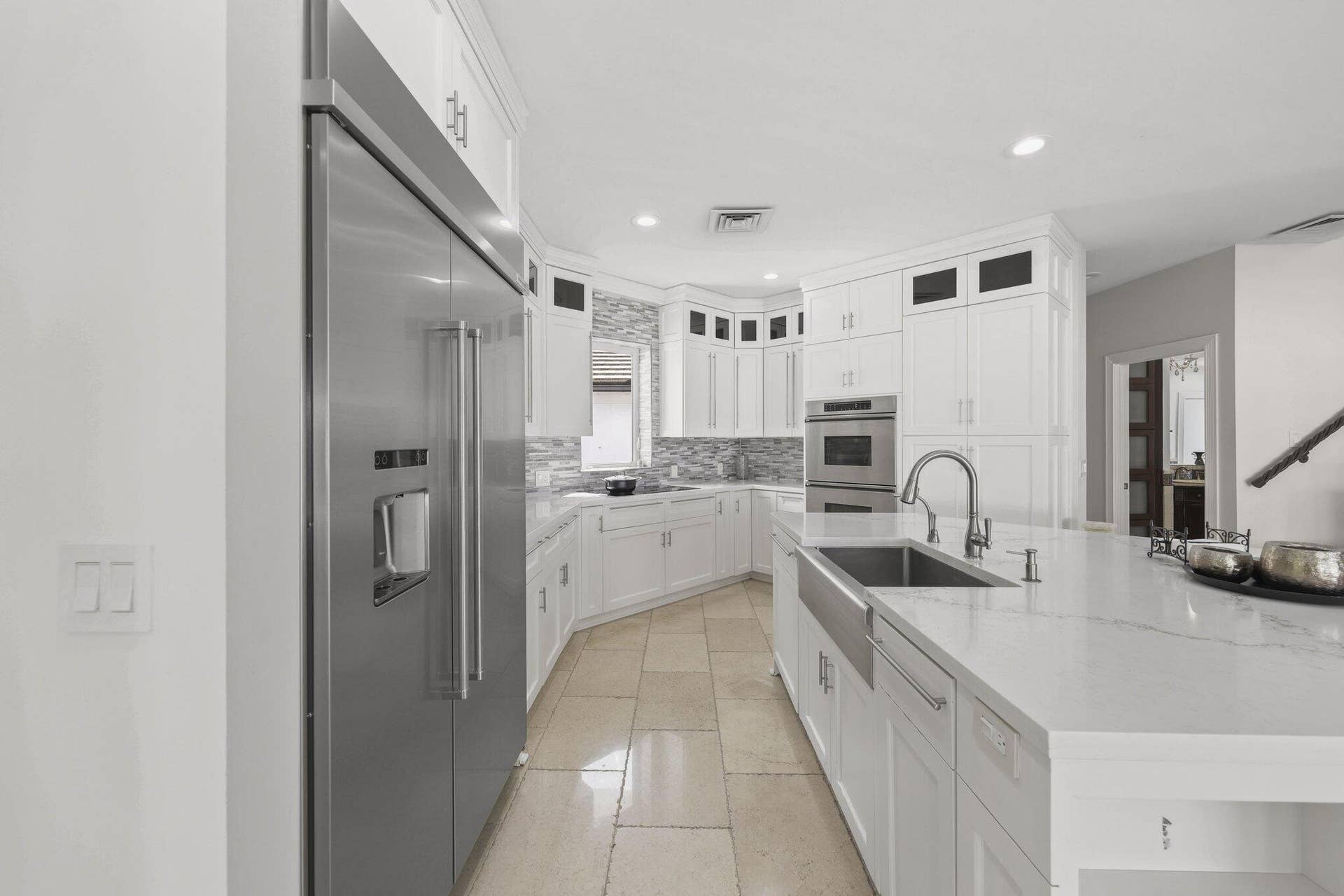 757 NW 100th Terrace - 64.jpg-SMALL