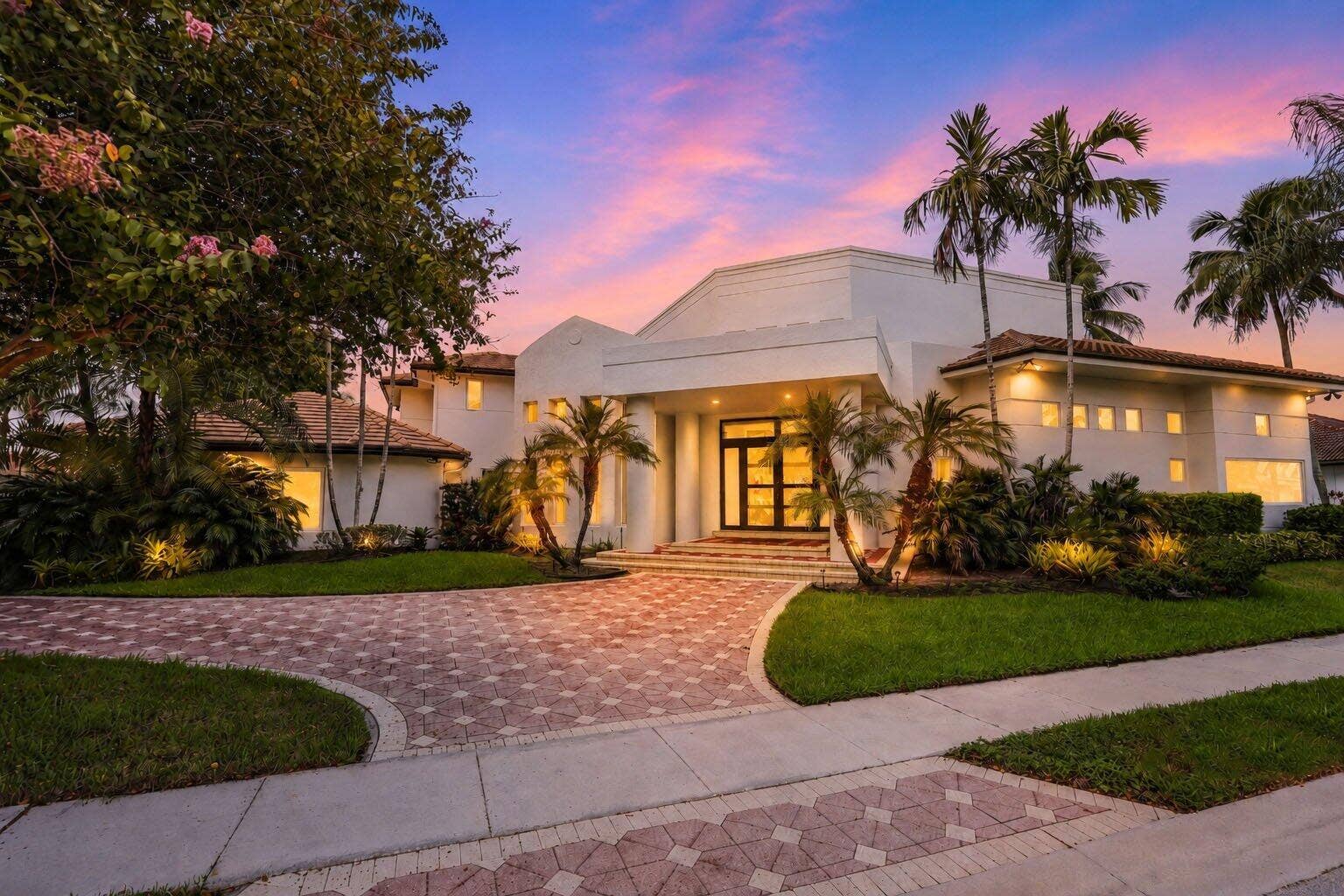 757 NW 100th Terrace - 103.jpg-SMALL