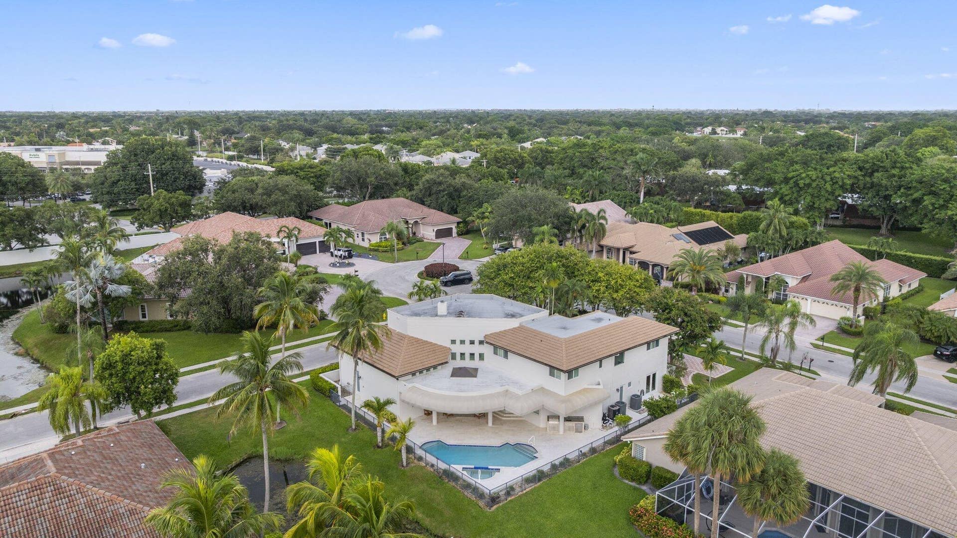 757 NW 100th Terrace - 93.jpg-SMALL
