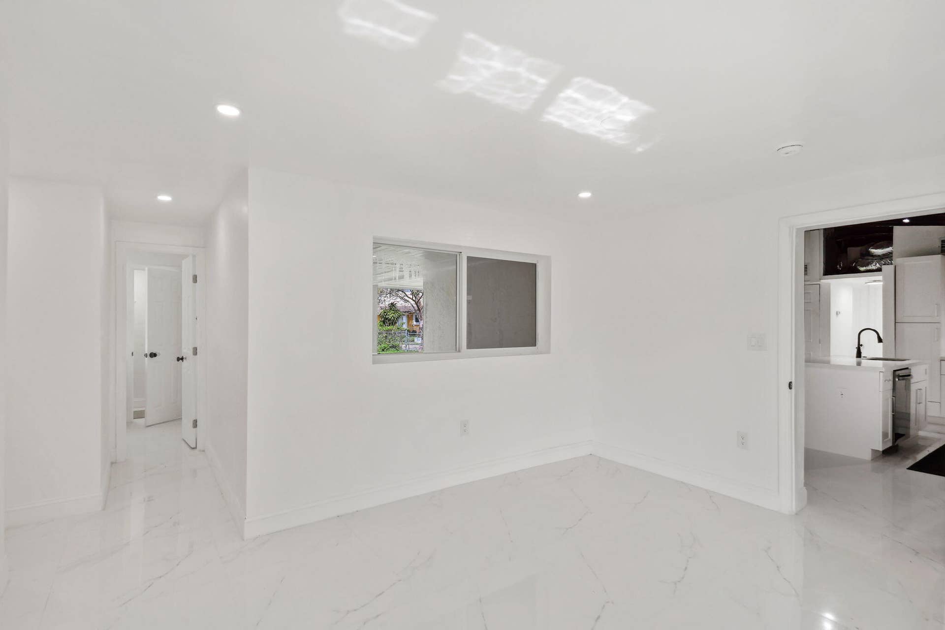 1530 NW 18TH Court, Fort Lauderdale, FL 33311 Primary
