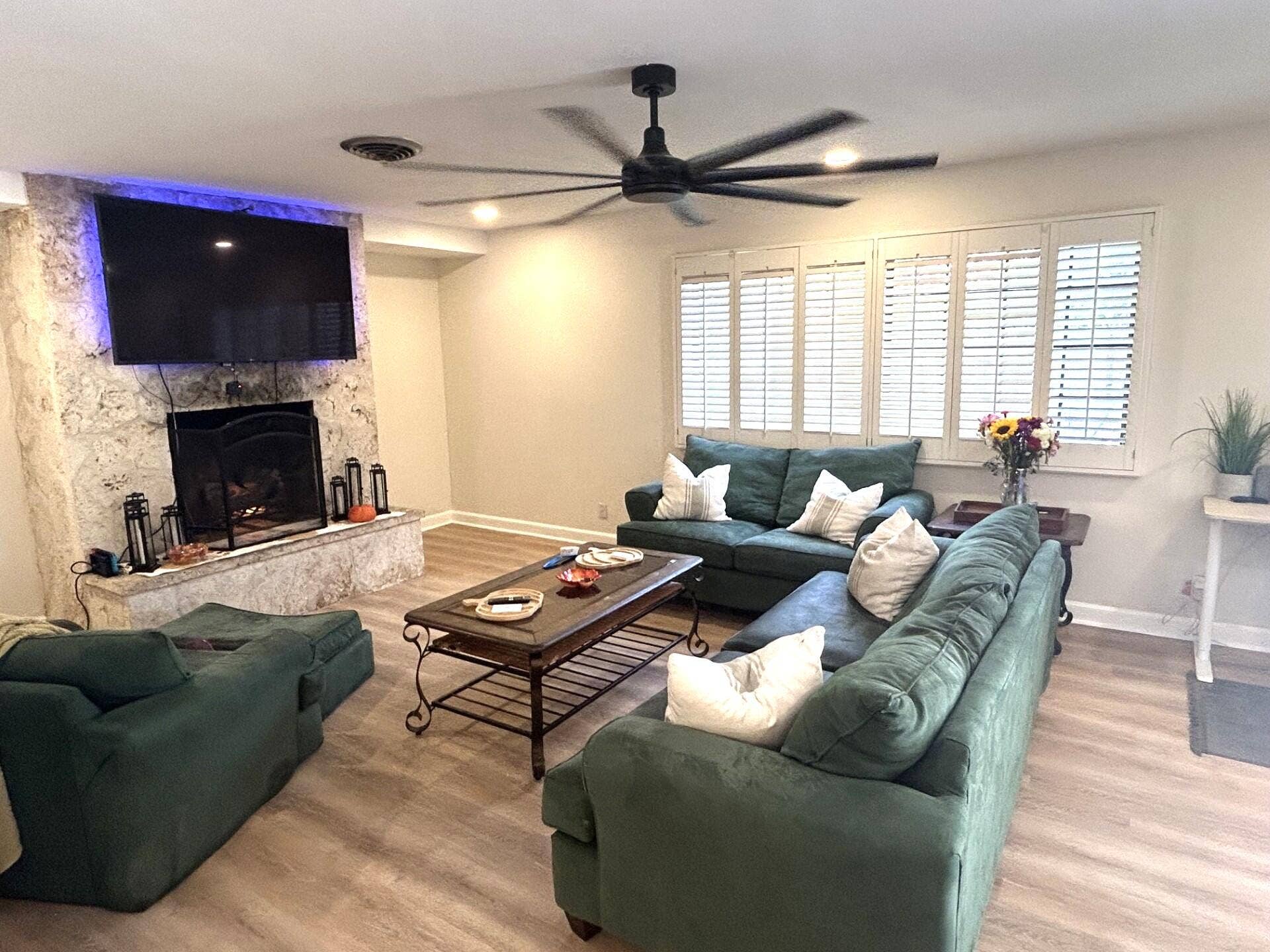 560 S LAKE DASHA Drive, Plantation, FL 33324 560 NEW FAM 2