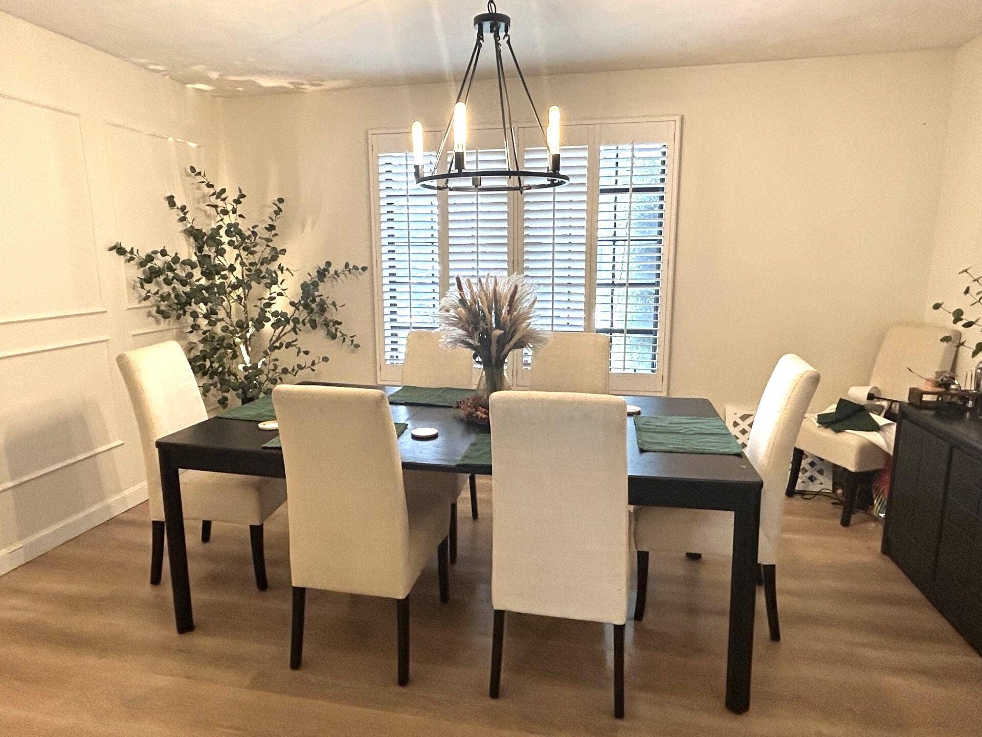 560 S LAKE DASHA Drive, Plantation, FL 33324 560 NEW Dine