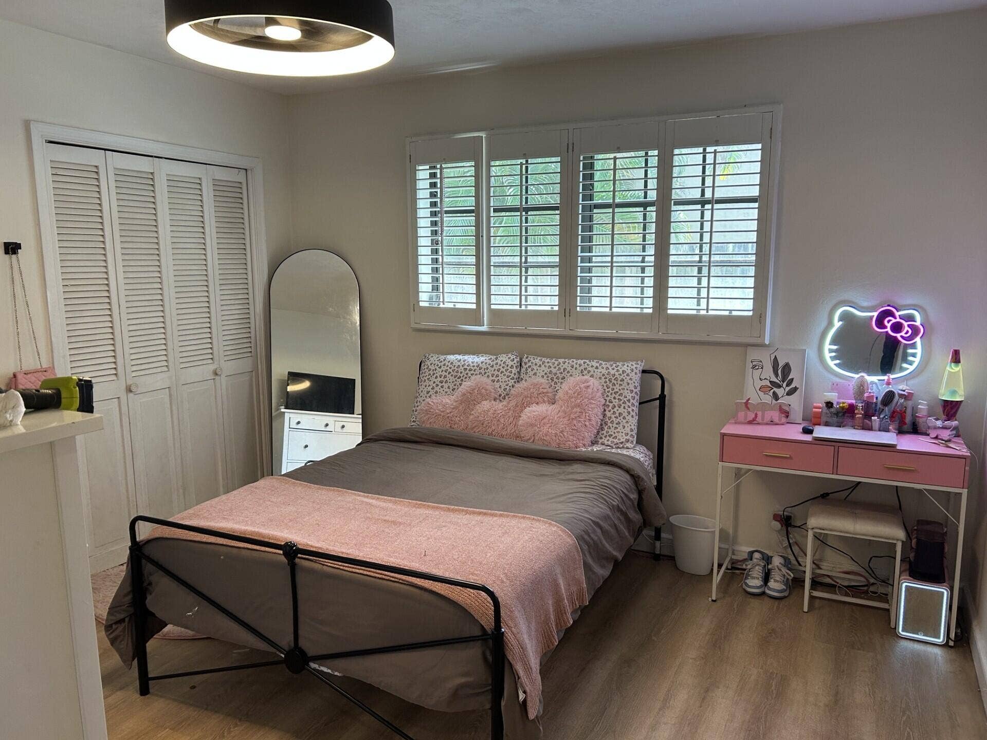 560 S LAKE DASHA Drive, Plantation, FL 33324 560 NEW BED 2