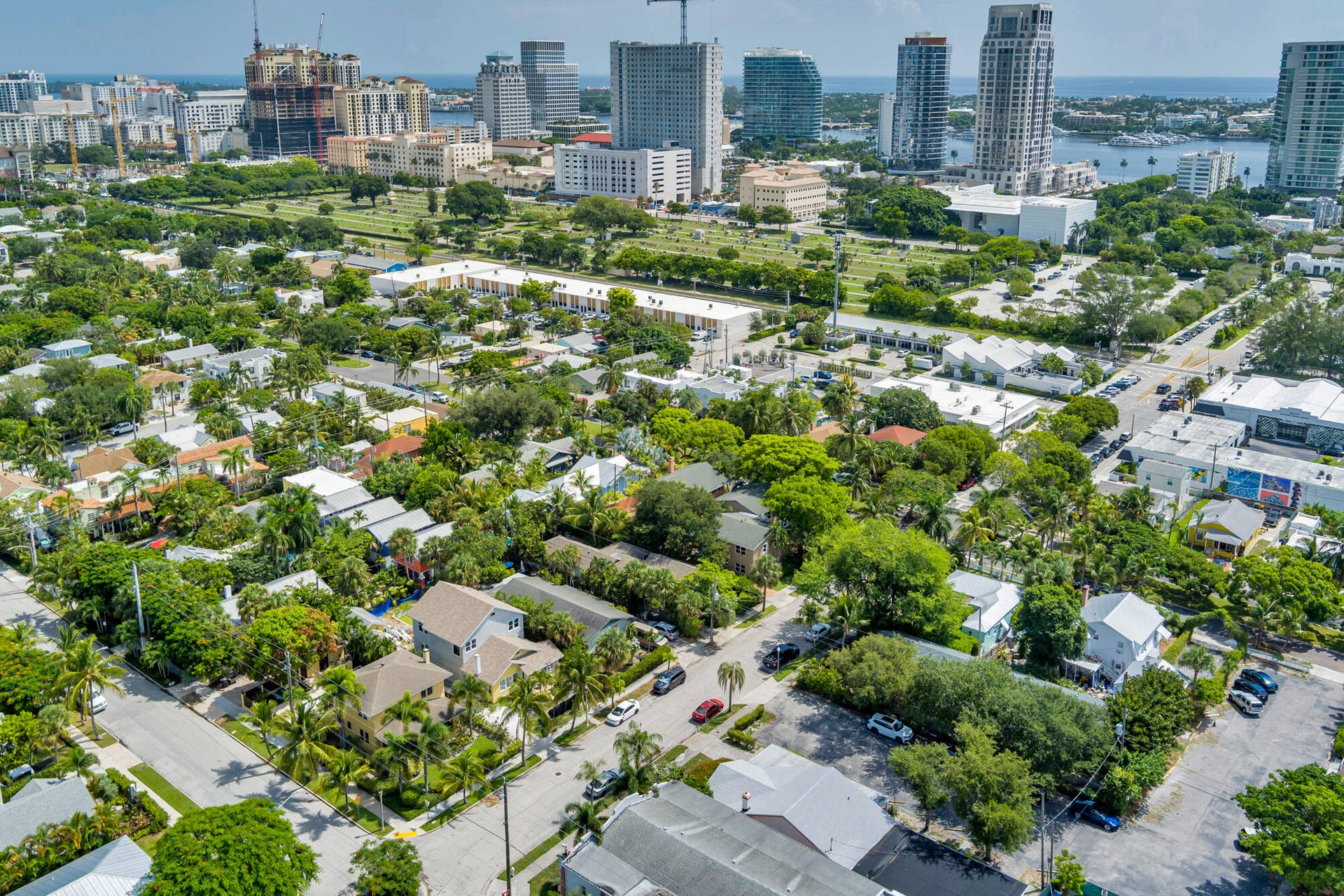 609 PALM Street, West Palm Beach, FL 33401 low-27