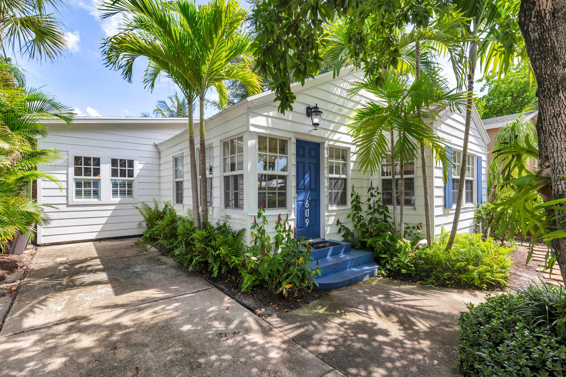 609 PALM Street, West Palm Beach, FL 33401 low-1