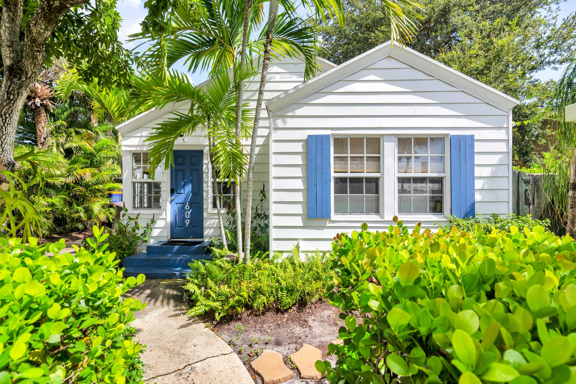 609 PALM Street, West Palm Beach, FL 33401 low-4