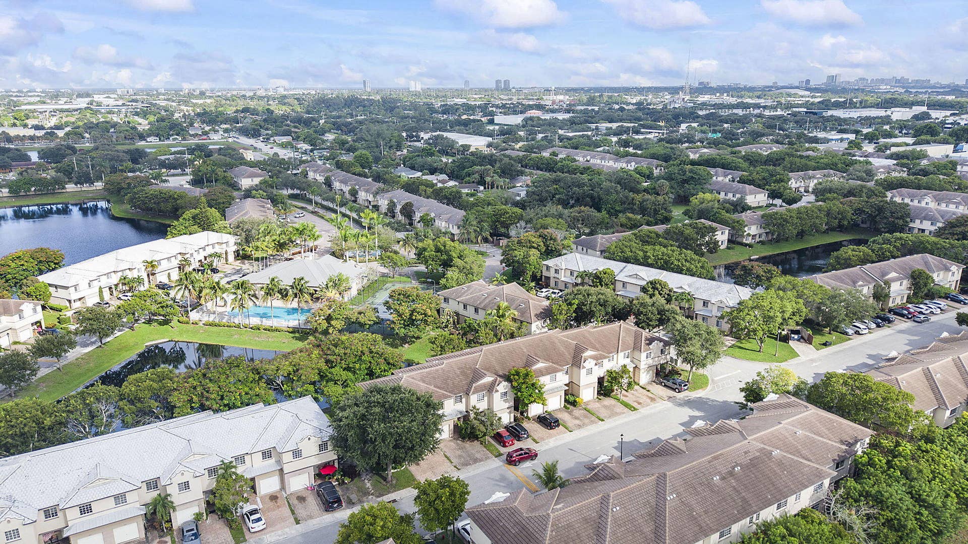 5-web-or-mls-DJI_20260916165015_0056_D