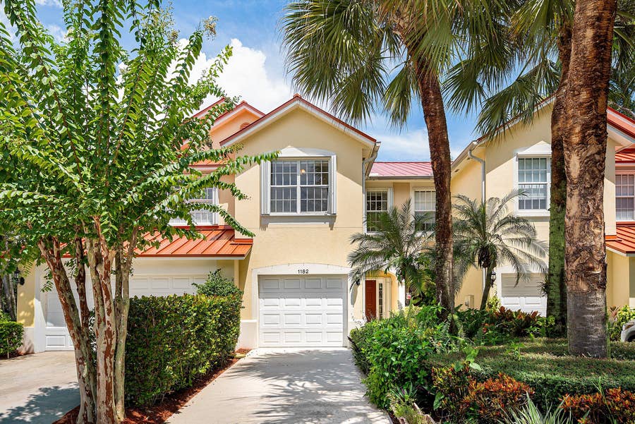 Property photo for 1182 Pinewood Lake Court, Greenacres, FL