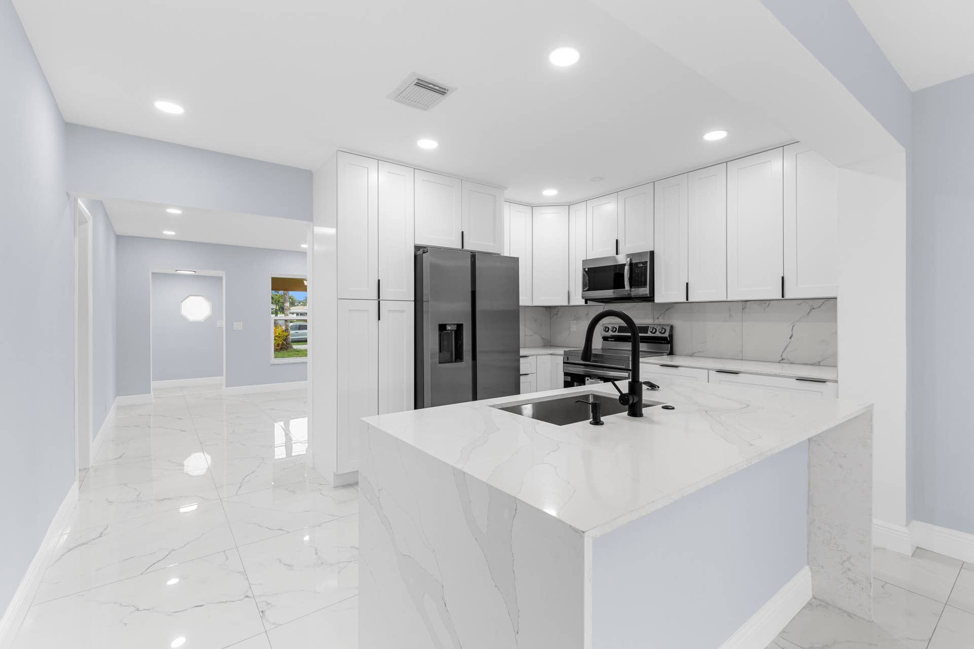 1772 NW 38th Street, Oakland Park, FL 33309 R6II5550