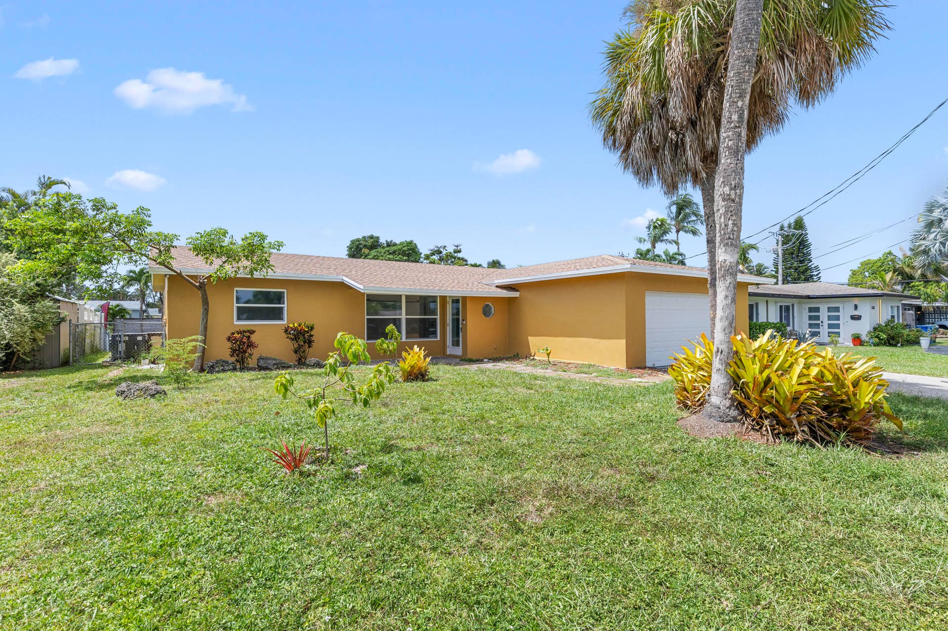 1772 NW 38th Street, Oakland Park, FL 33309 R6II5498