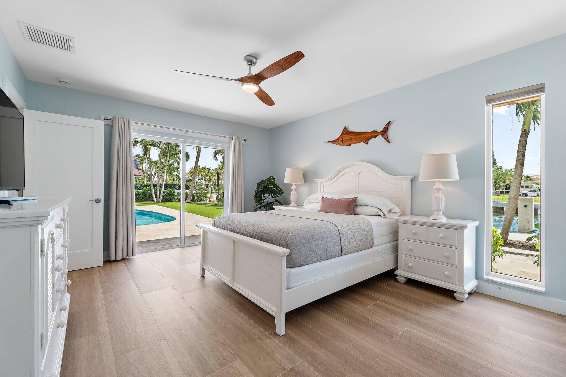 096-1051CoralWay-SingerIsland-SMALL