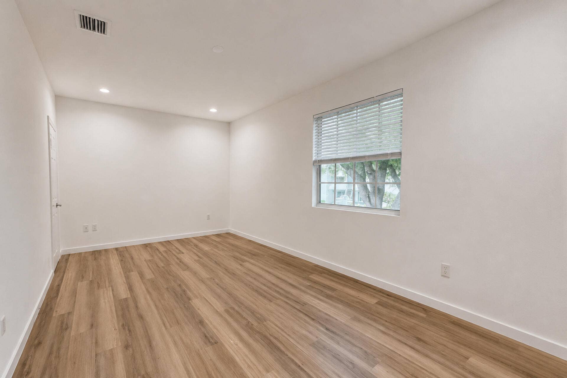 1030 CRYSTAL Way, #103, Delray Beach, FL 33444 master bedroom