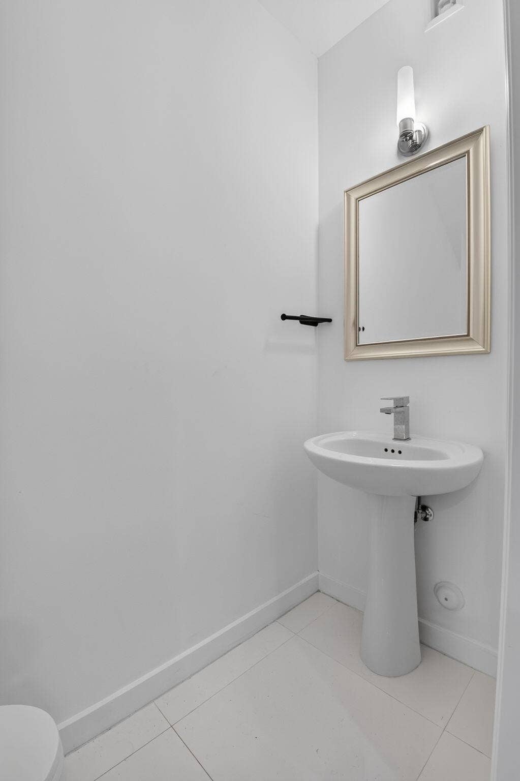 1030 CRYSTAL Way, #103, Delray Beach, FL 33444 17-web-or-mls-DSC_6777