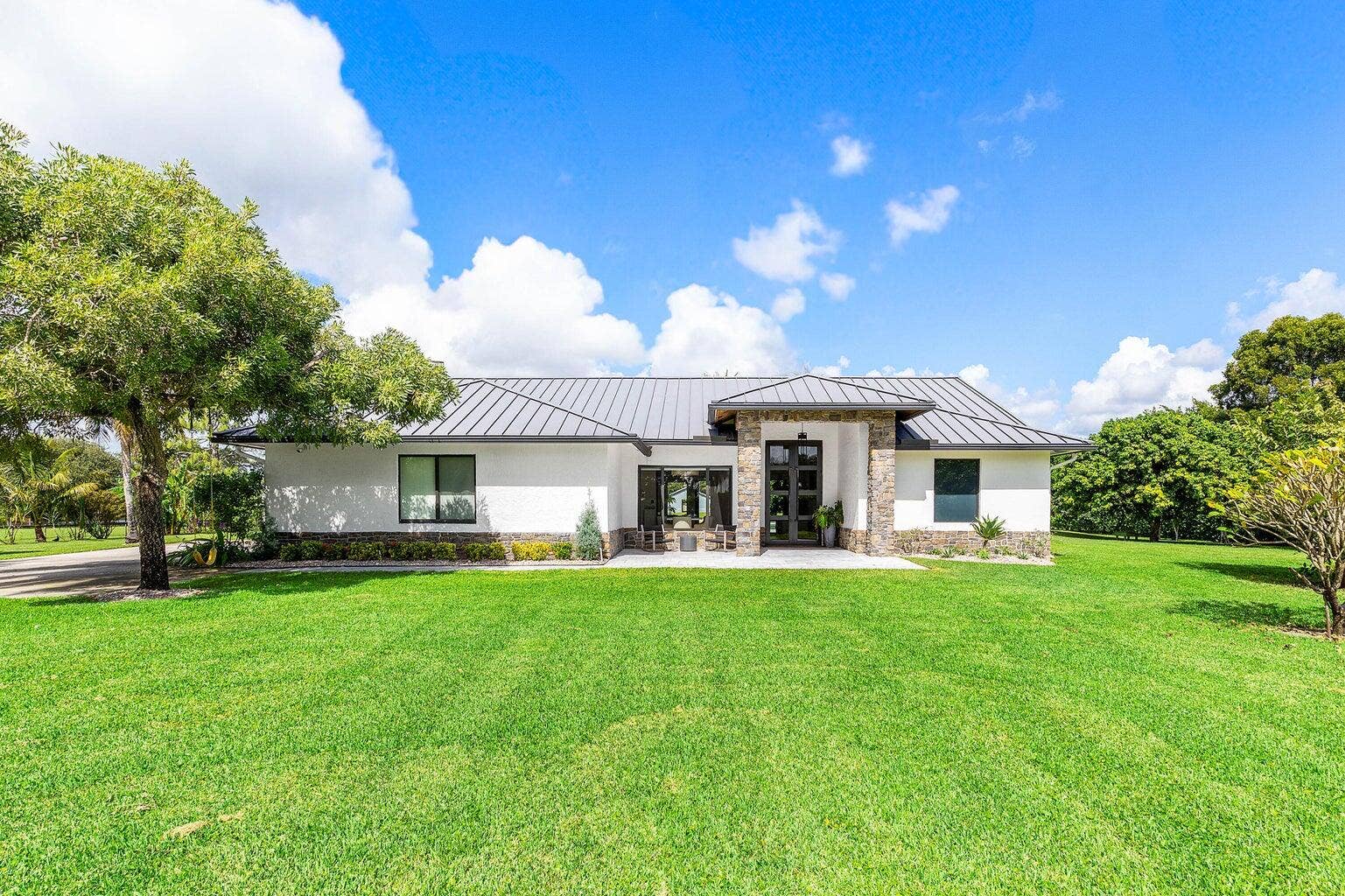 11173 Manatee Terrace, Lake Worth, Wellington, FL 33449 20260511210810069527000000-o