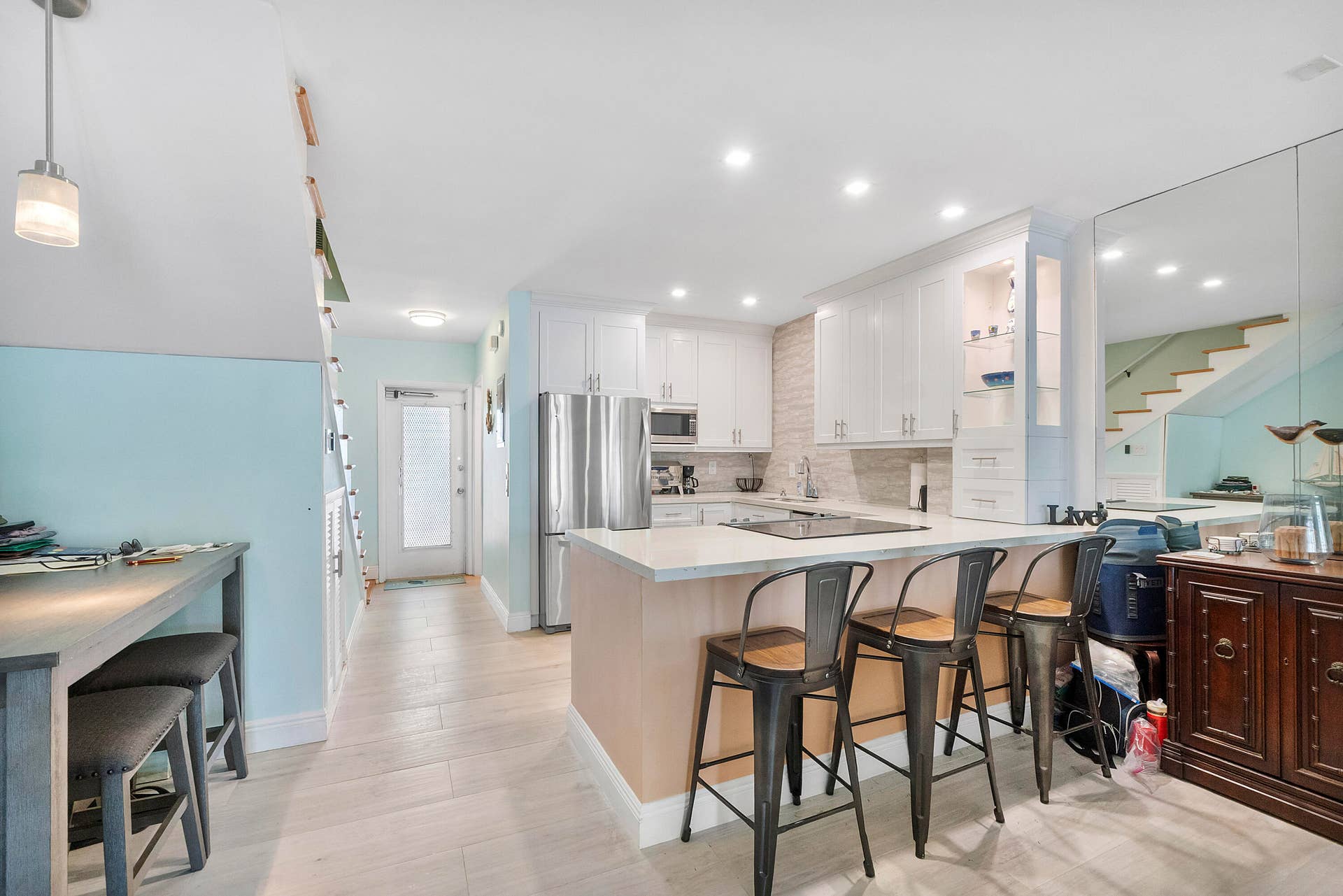 2500 Ne 36th St_039