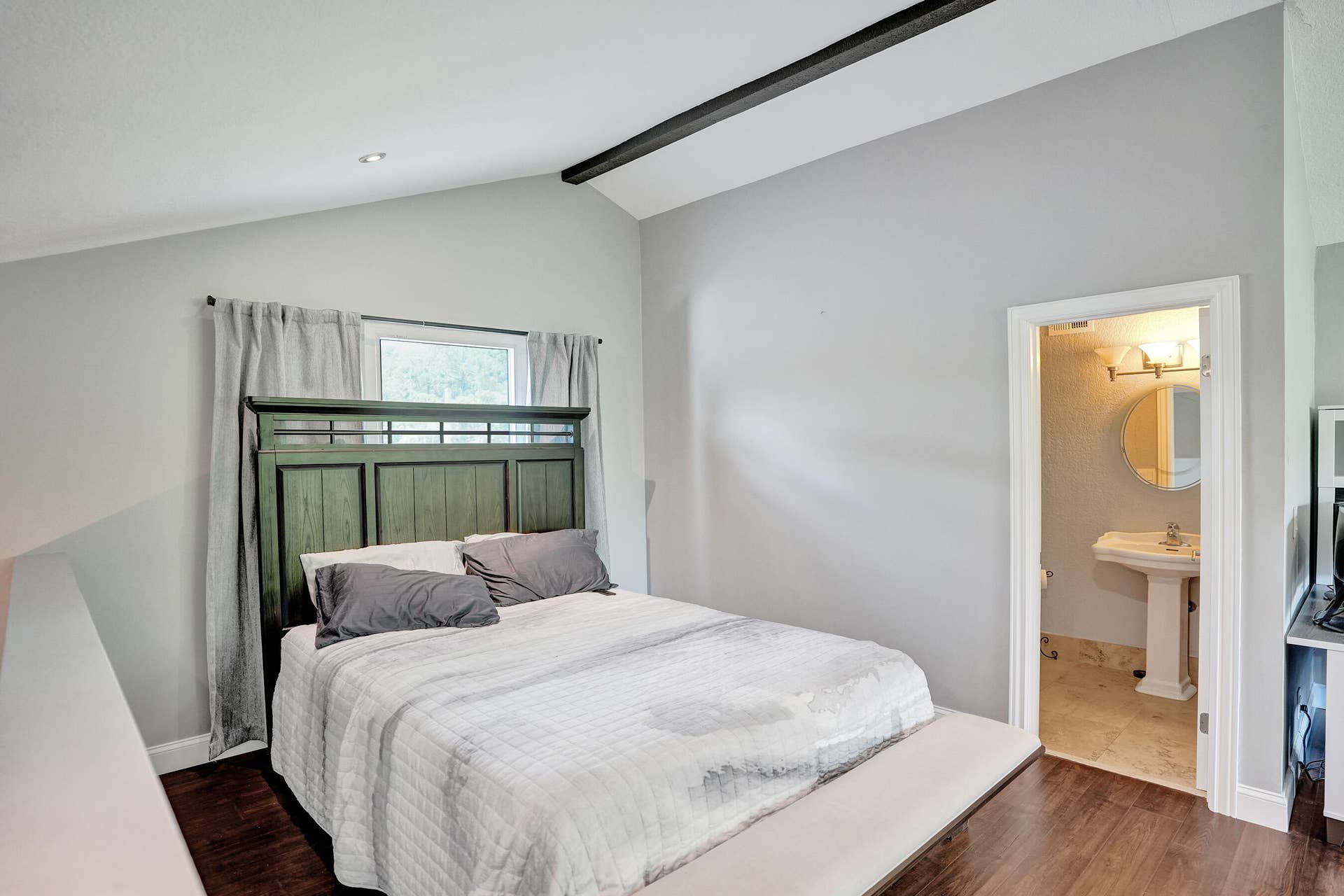 6146 NW 66TH Avenue, Parkland, FL 33067 Upstairs en suite