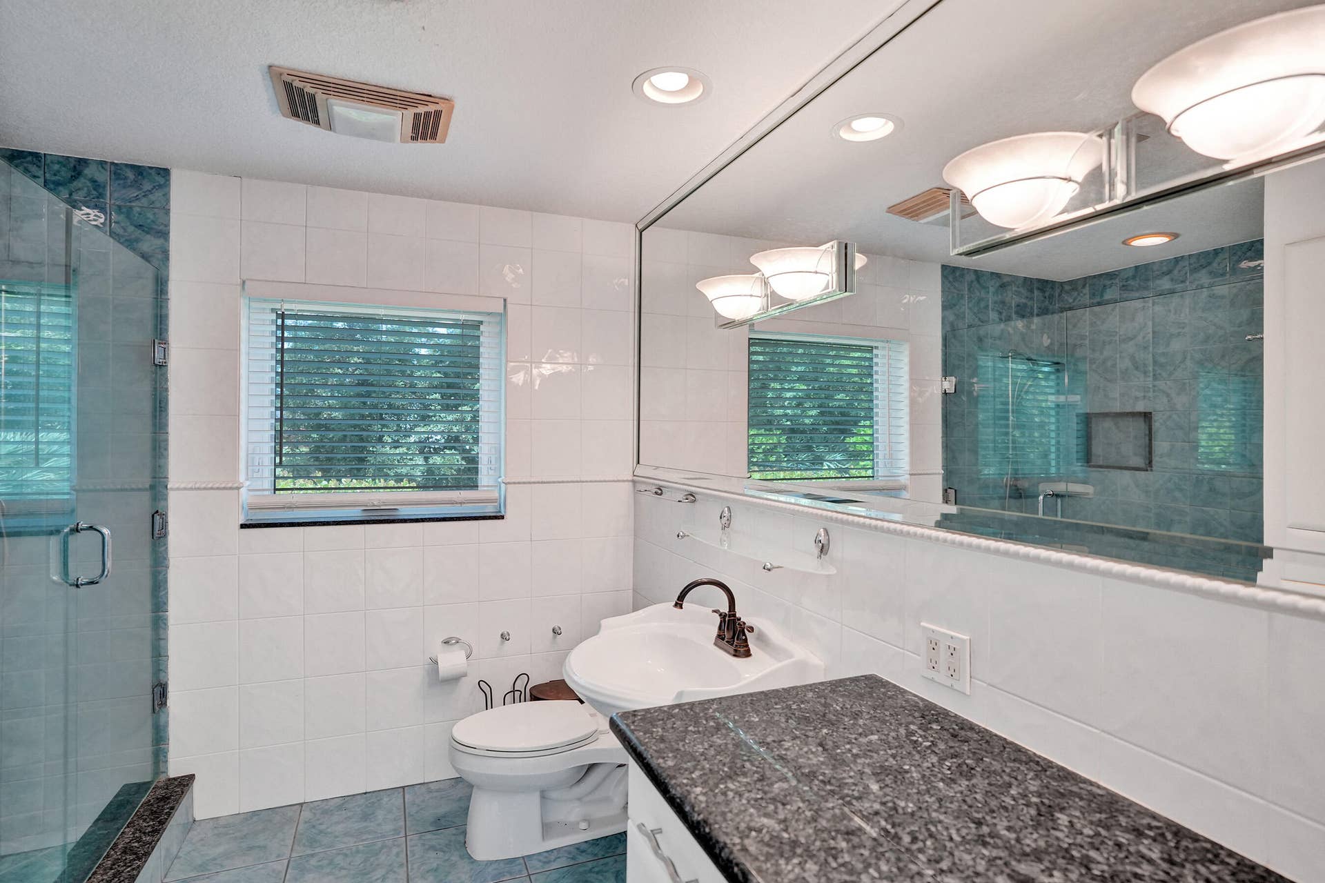 6146 NW 66TH Avenue, Parkland, FL 33067 Primary bathroom