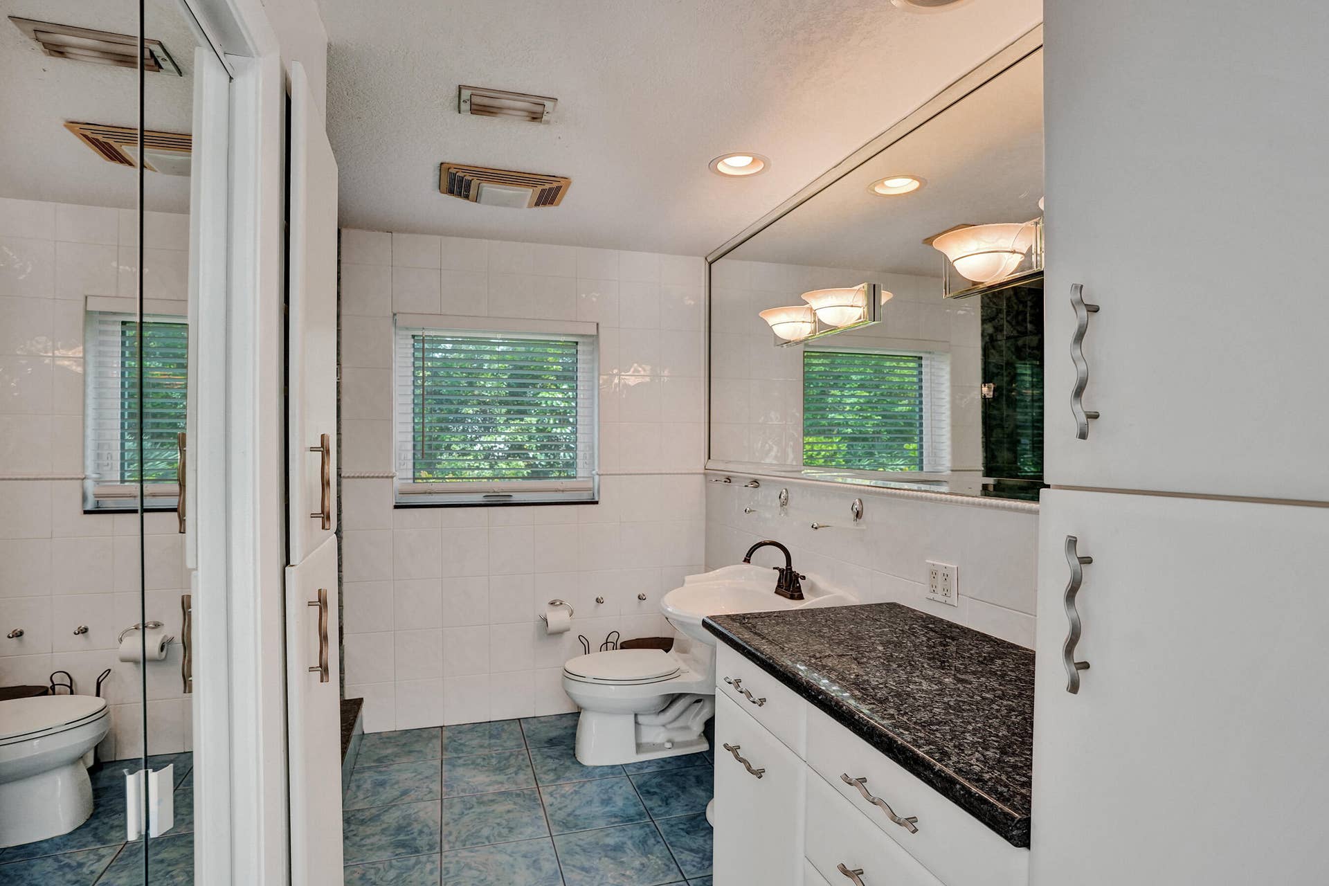 6146 NW 66TH Avenue, Parkland, FL 33067 Primary bathroom