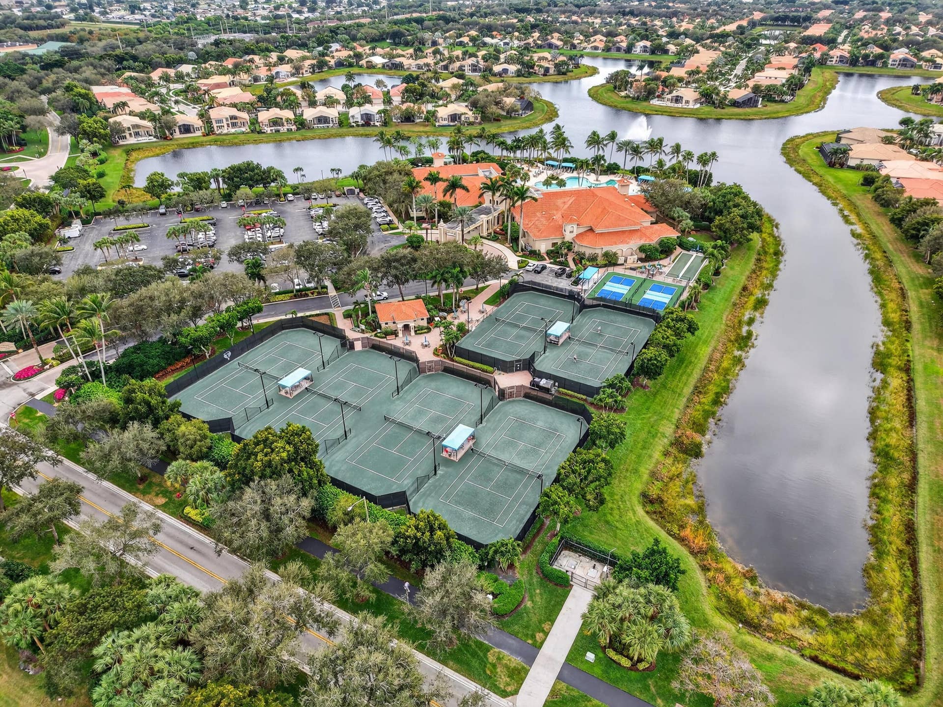 6600 Capistrano Beach Trail, Delray Beach, FL 33446 6 Har Tru Lite Tennis Courts for your pleasure