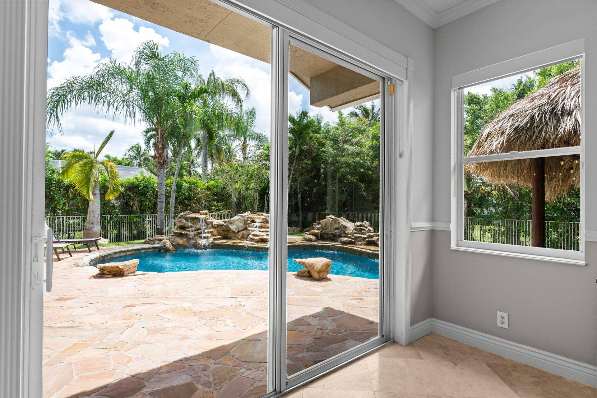 21-web-or-mls-A7406180