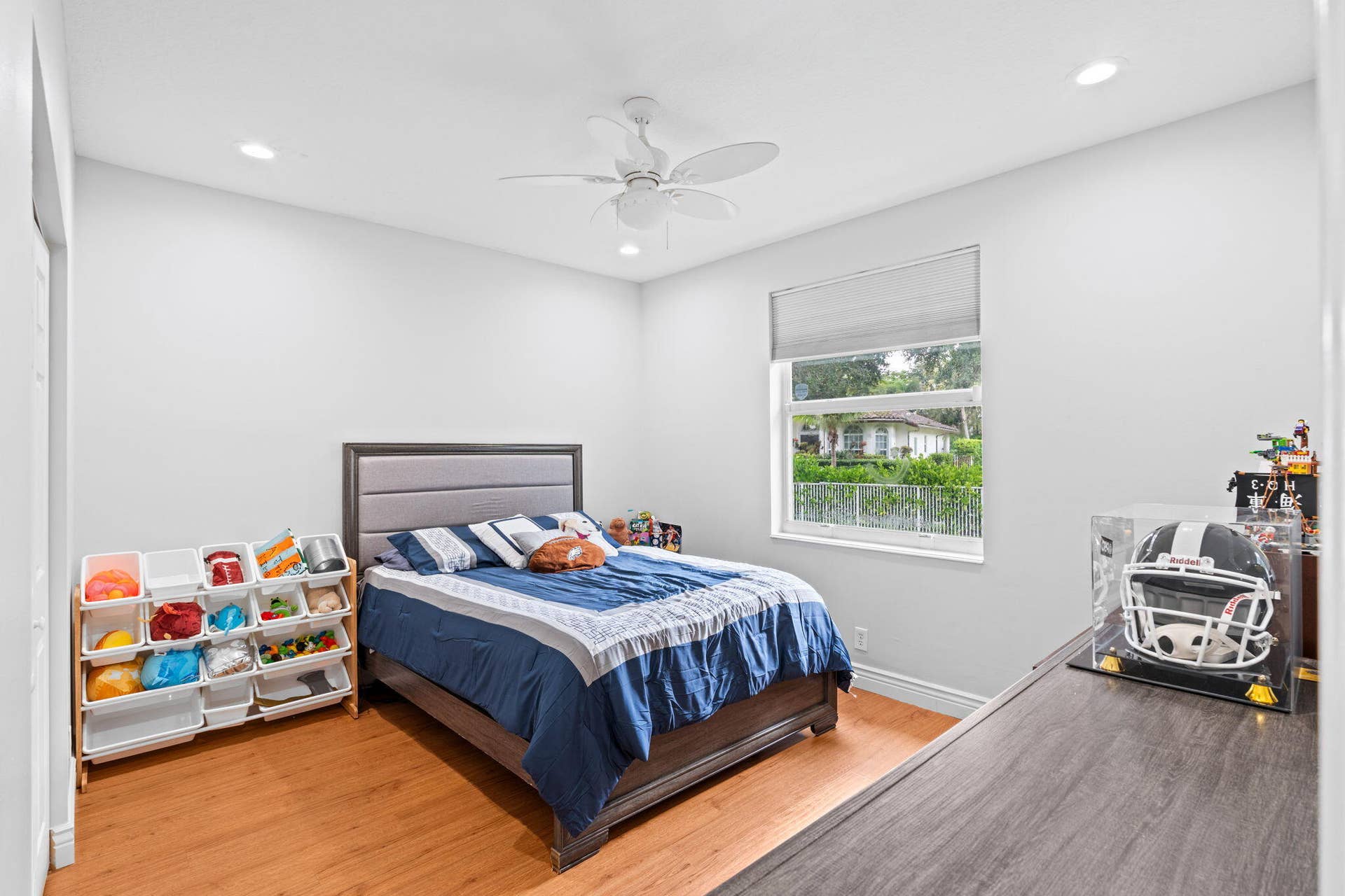 35-web-or-mls-A7406063