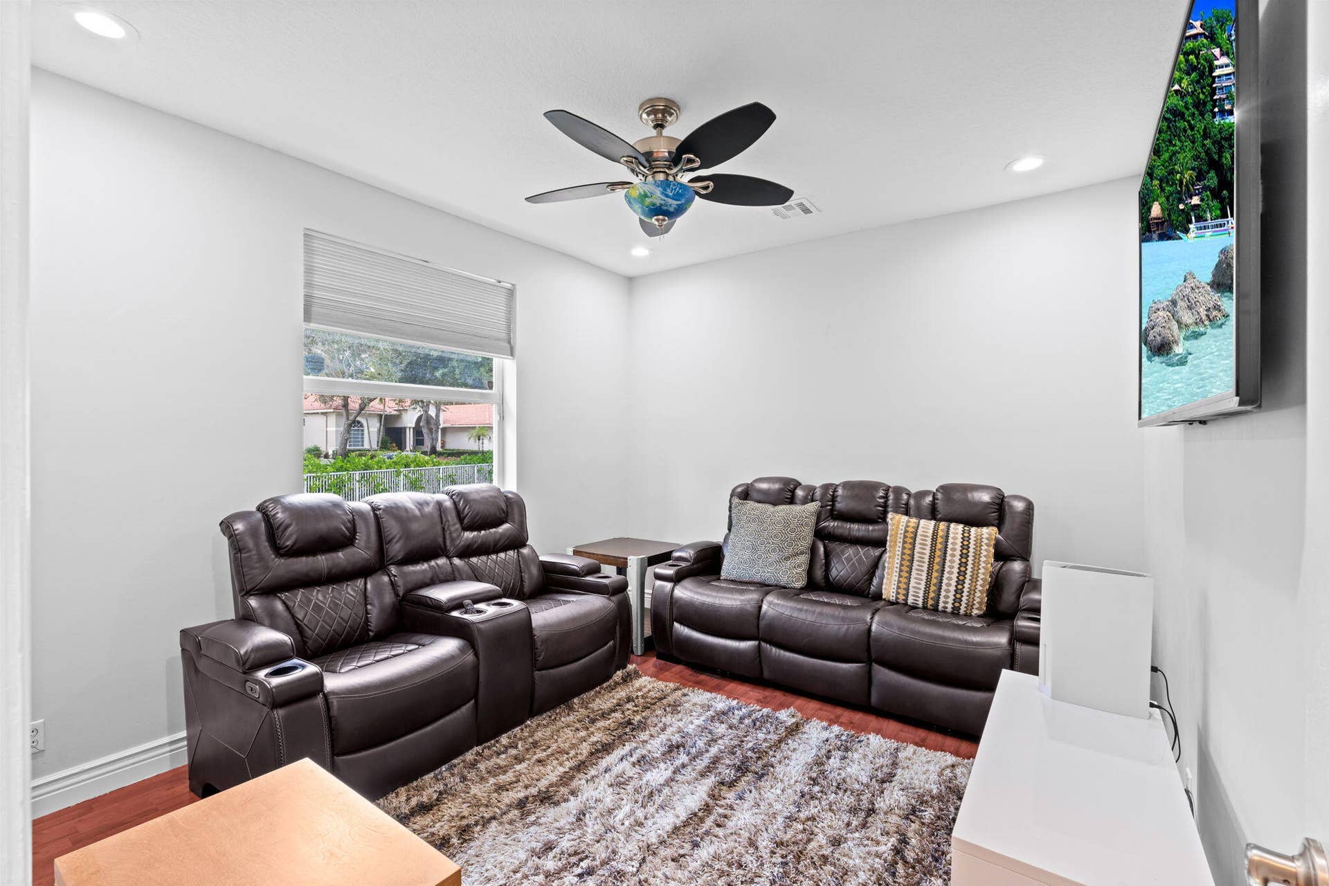 37-web-or-mls-A7406069