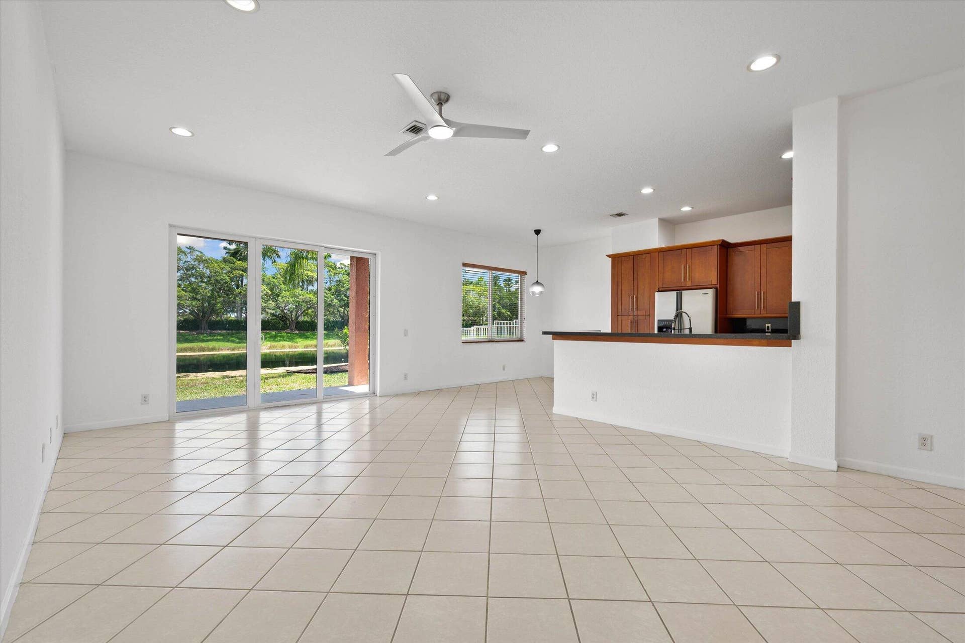 886 SUNFLOWER Circle, Weston, FL 33327 11-11-886 Sunflower Circle, Weston-35