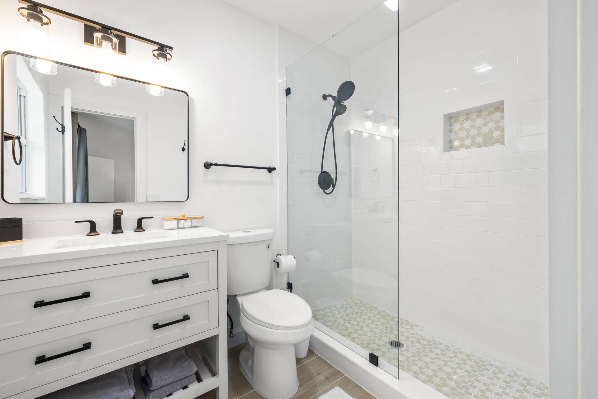461 Apollo Drive, Juno Beach, FL 33408 Primary Bathroom