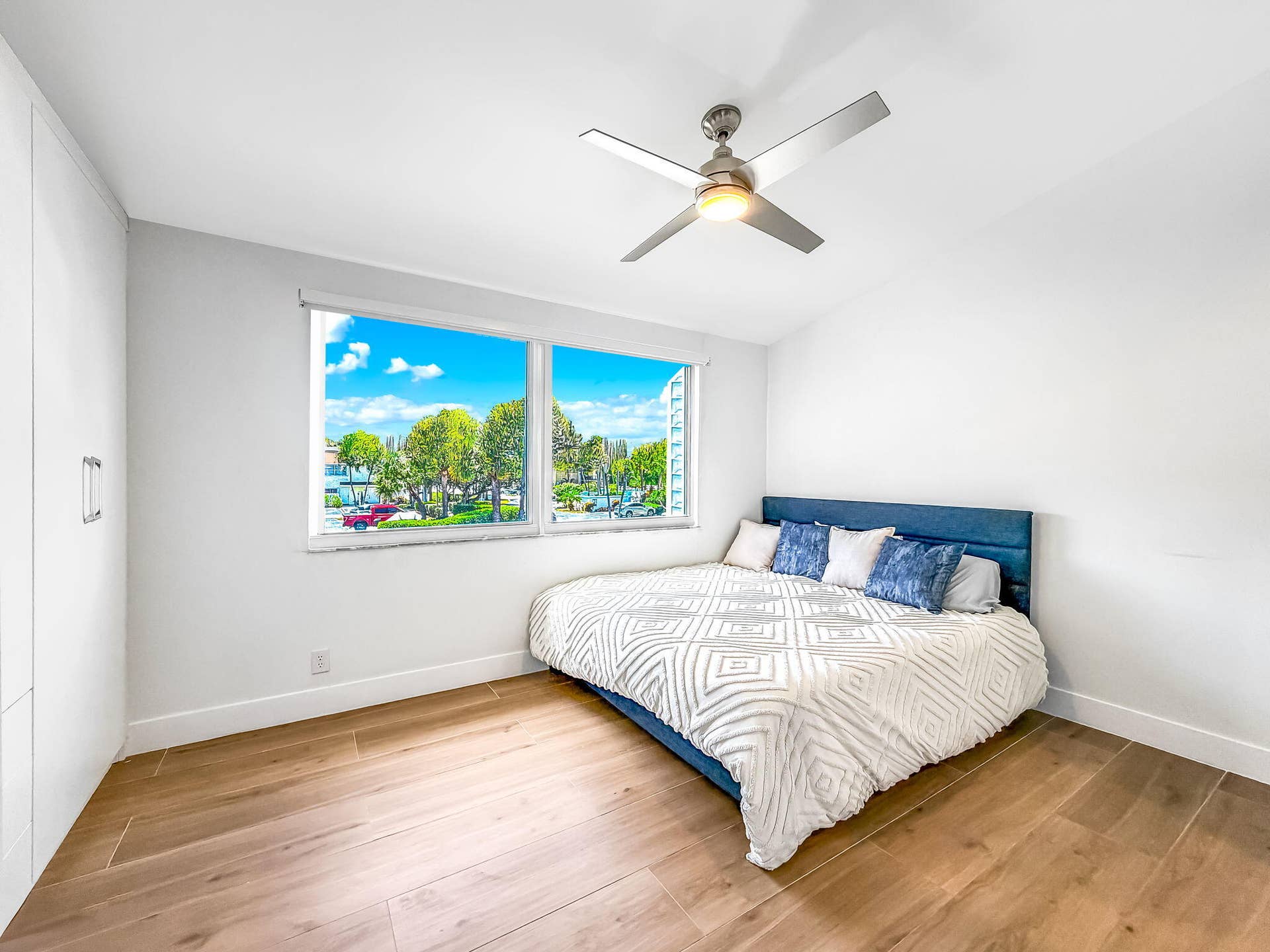 2721 NE 15TH Street, #2721, Pompano Beach, Pompano Beach, FL 33062 28-web-or-mls-JOY_053905