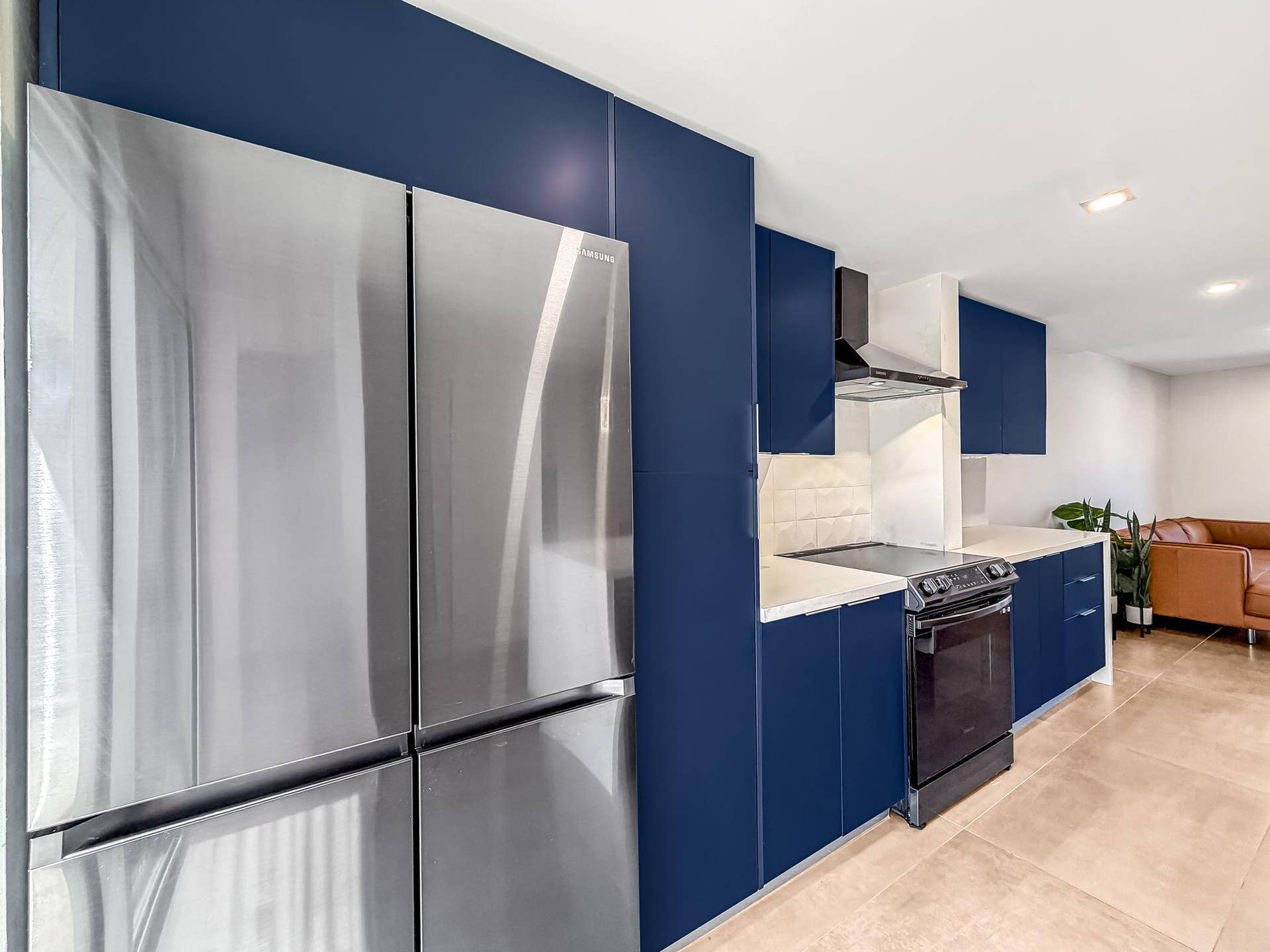 2721 NE 15TH Street, #2721, Pompano Beach, Pompano Beach, FL 33062 High- end applicances