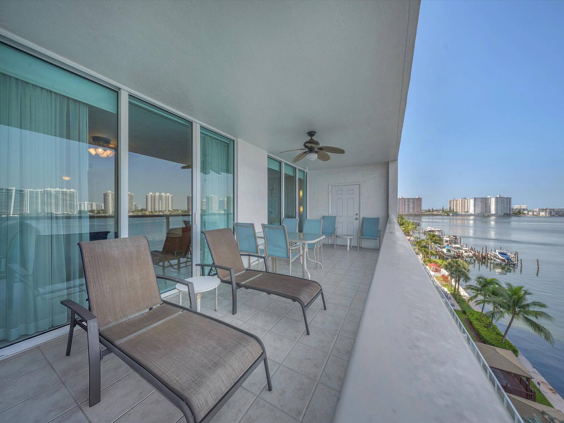 18100 N Bay Road, #707, Sunny Isles Beach, FL 33160 37-DSC5202