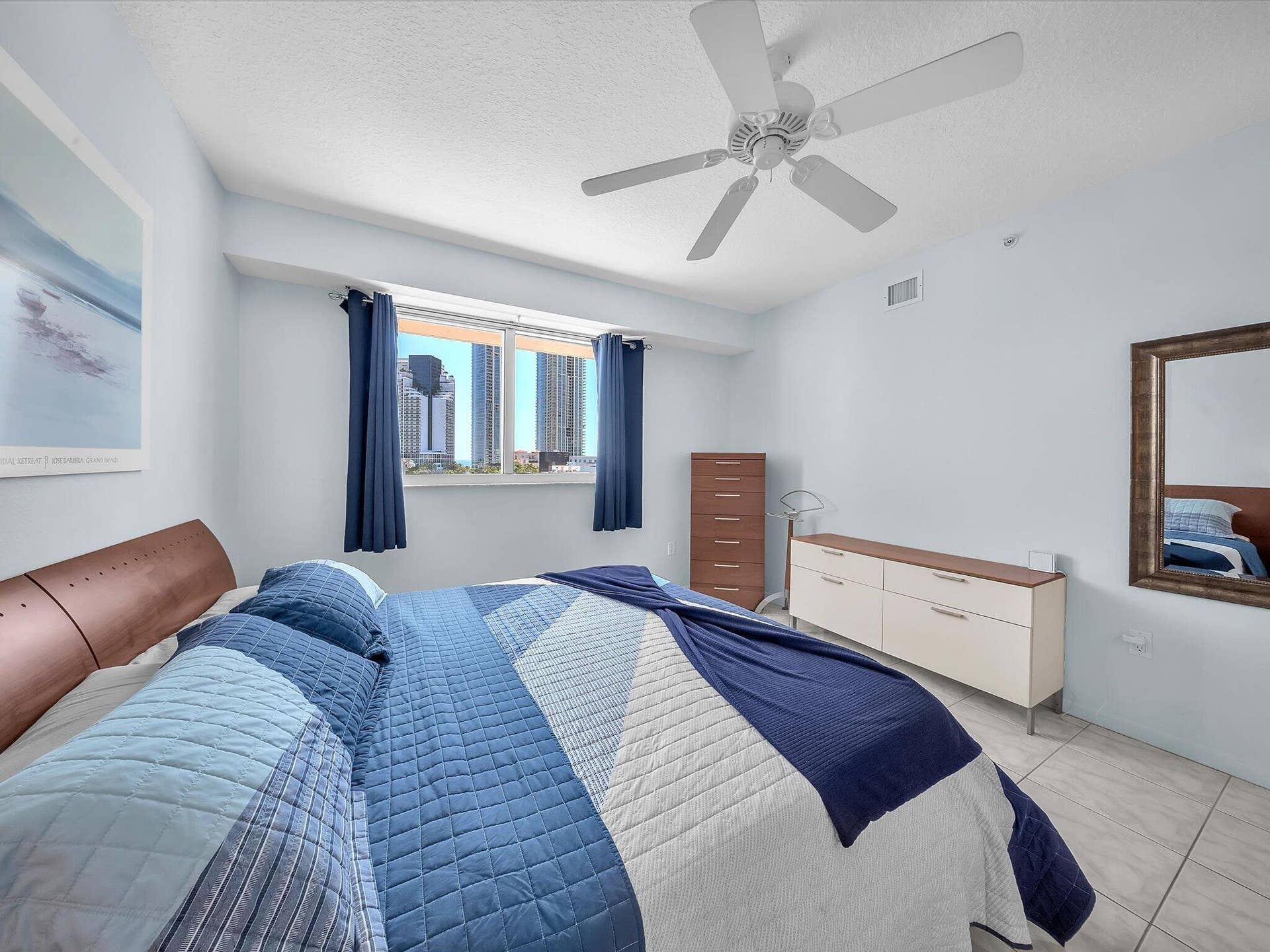 18100 N Bay Road, #707, Sunny Isles Beach, FL 33160 31-DSC5266