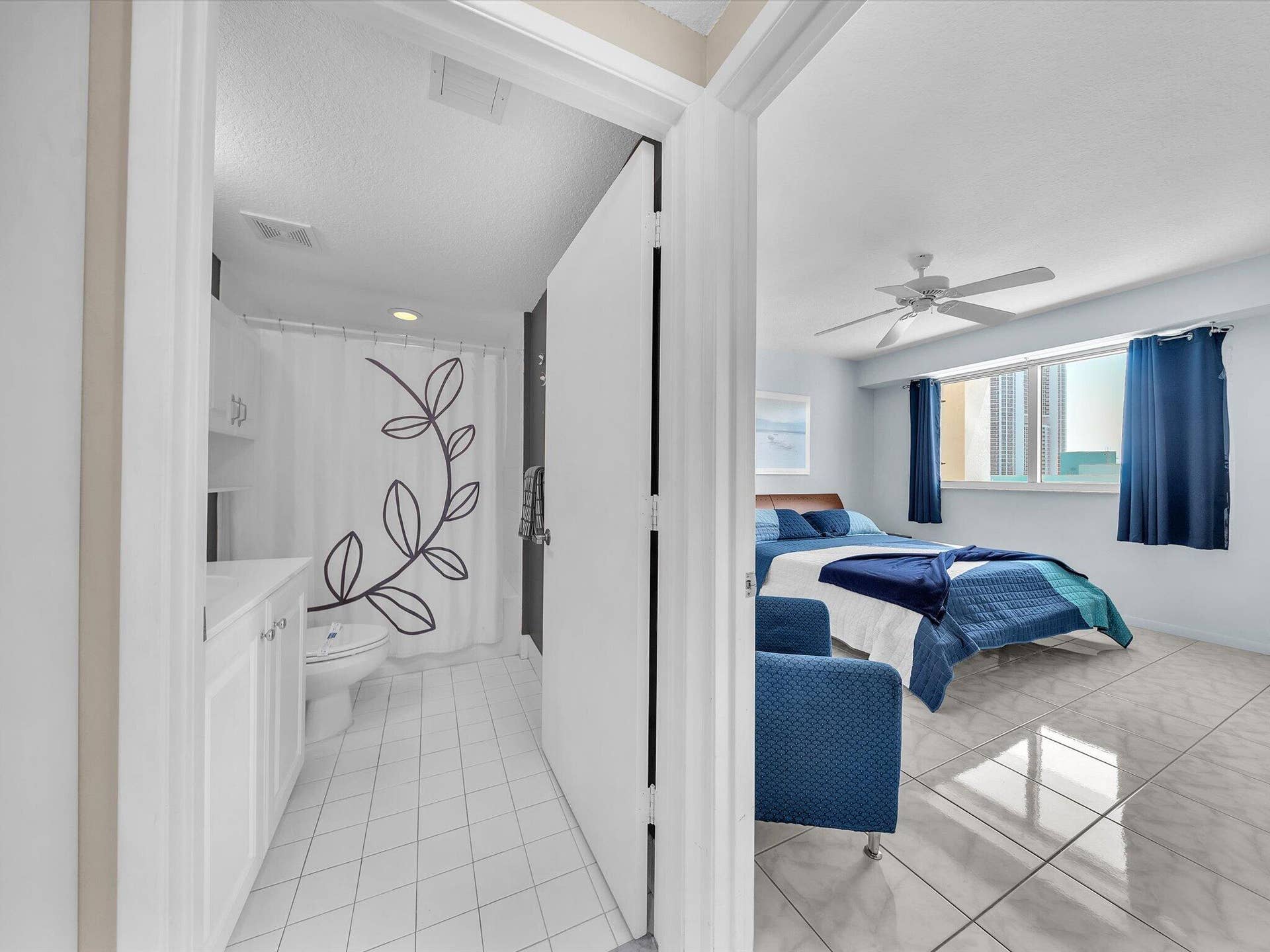 18100 N Bay Road, #707, Sunny Isles Beach, FL 33160 32-DSC5254
