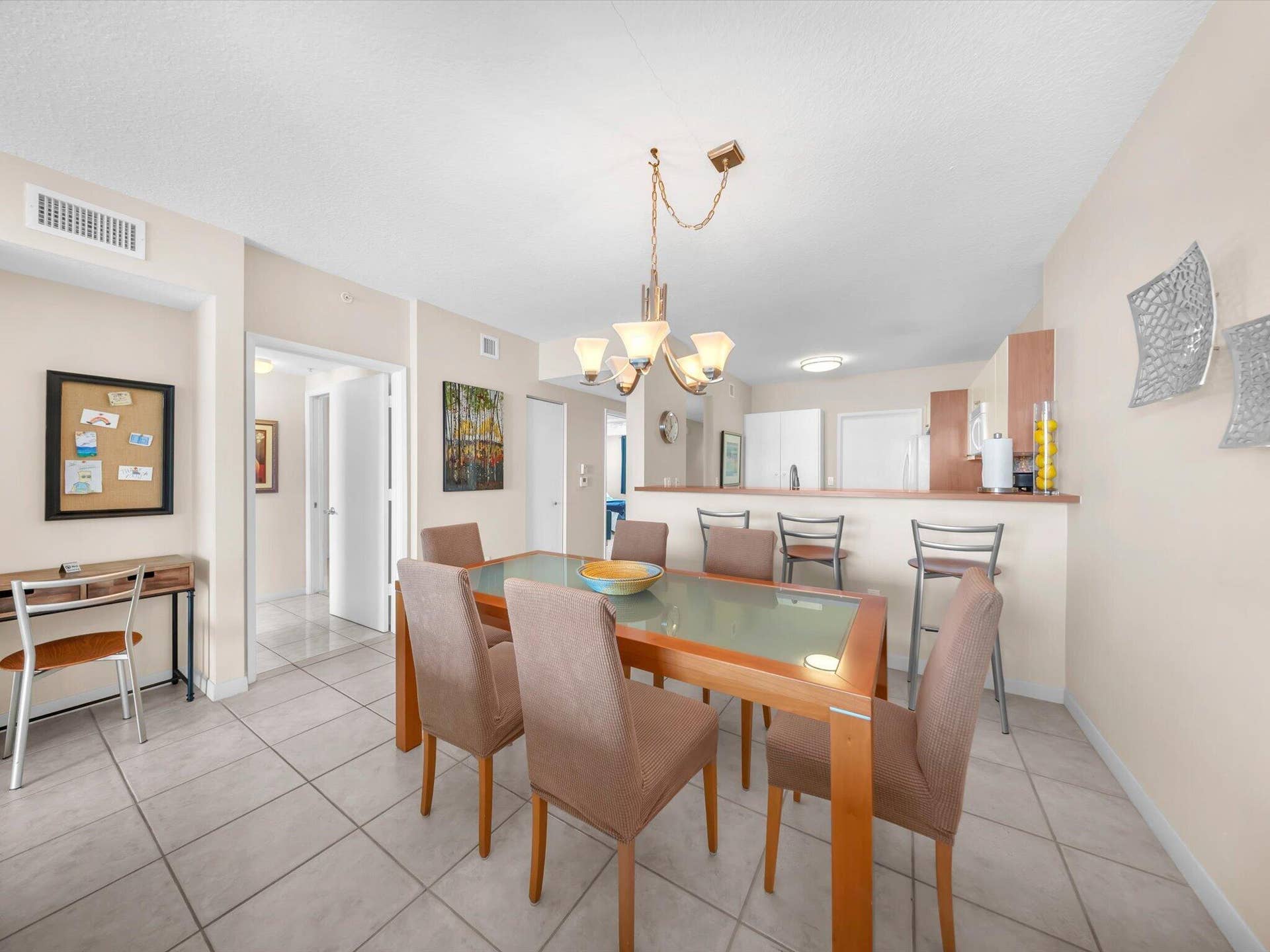 18100 N Bay Road, #707, Sunny Isles Beach, FL 33160 17-DSC5242